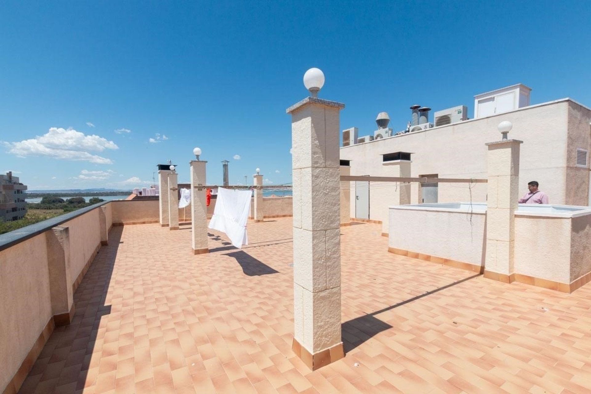 Reventa - 1. Apartamento / piso - La Mata - Costa Blanca Sur