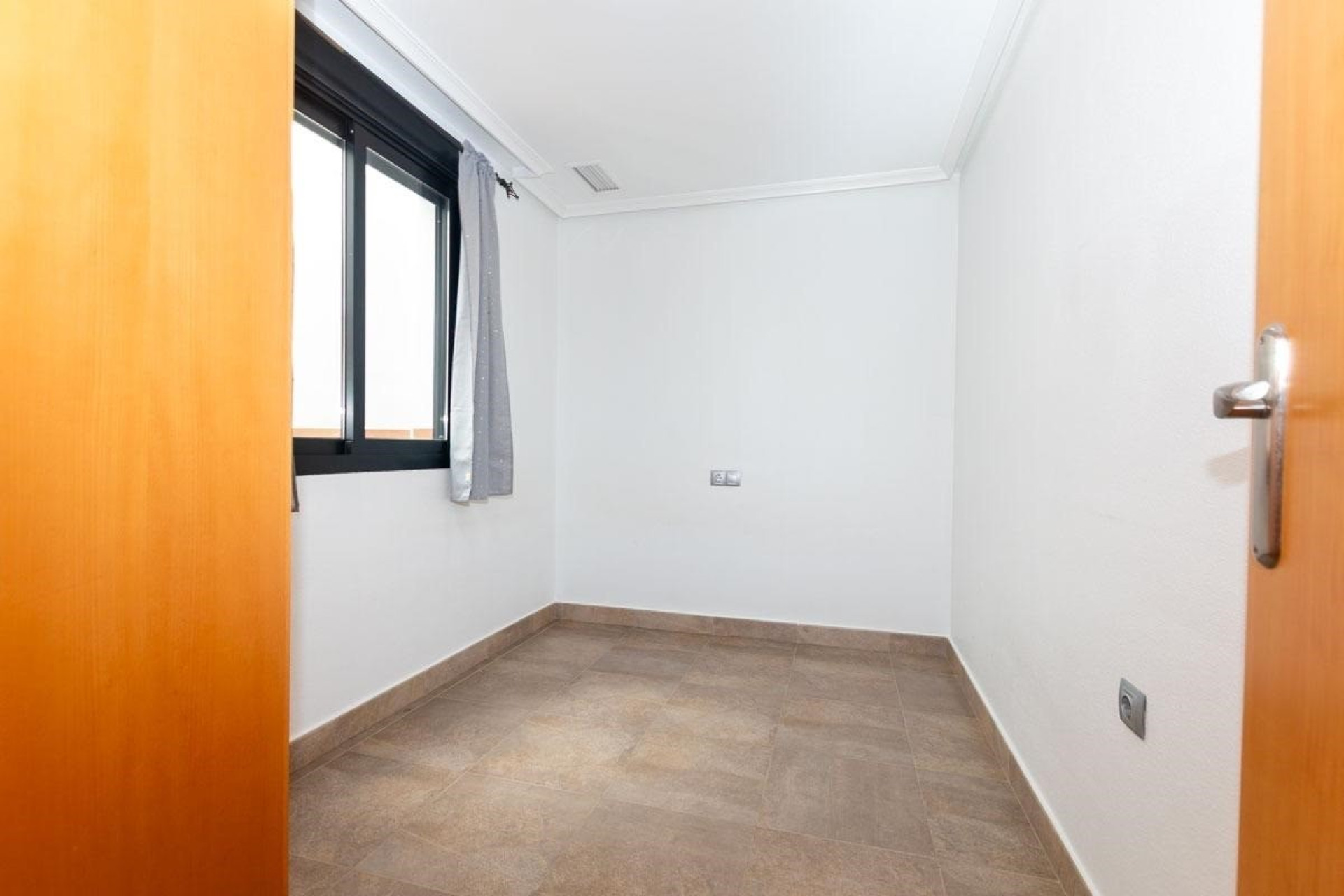 Reventa - 1. Apartamento / piso - La Mata - Costa Blanca Sur