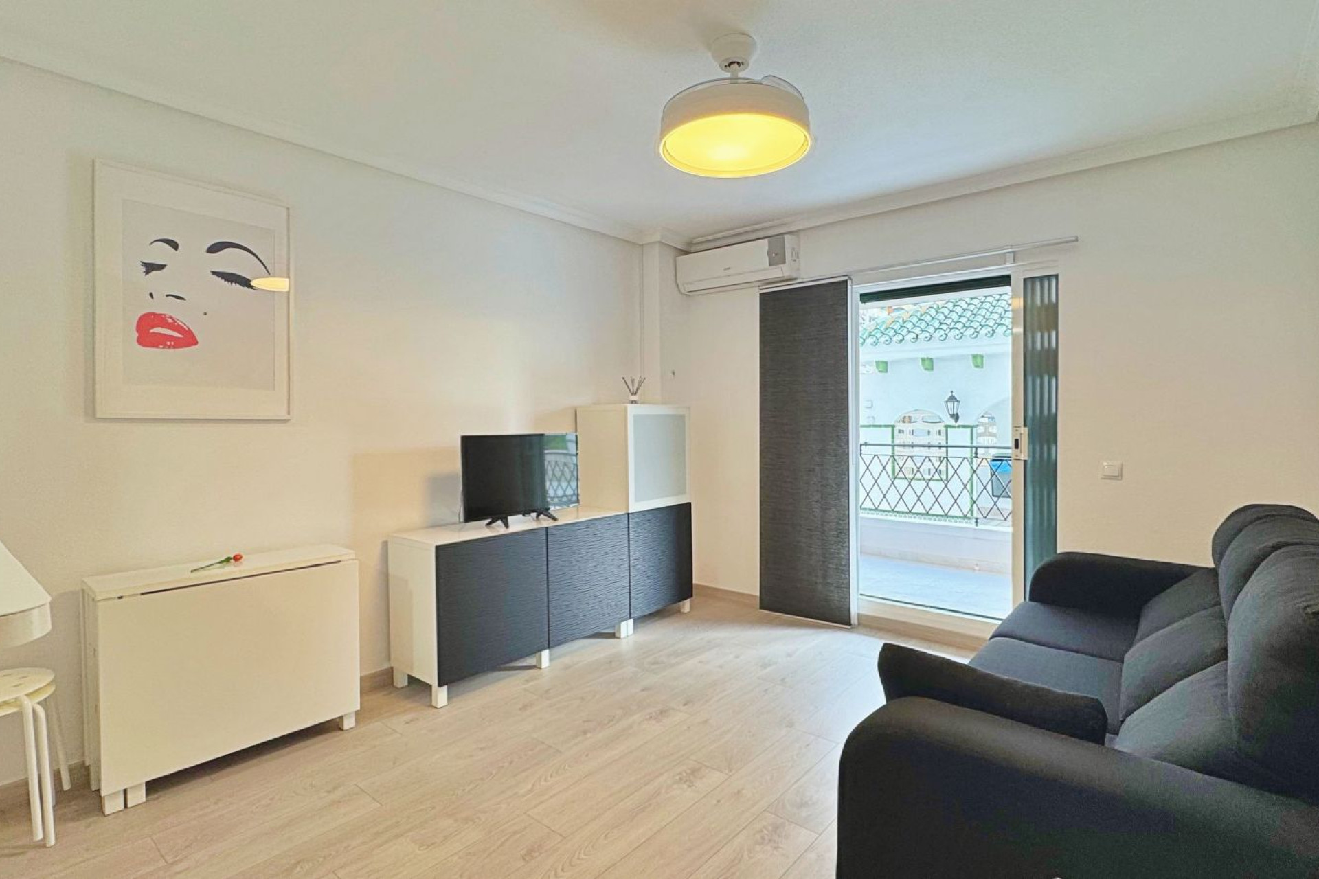 Reventa - 1. Apartamento / piso - La Mata - Costa Blanca Sur