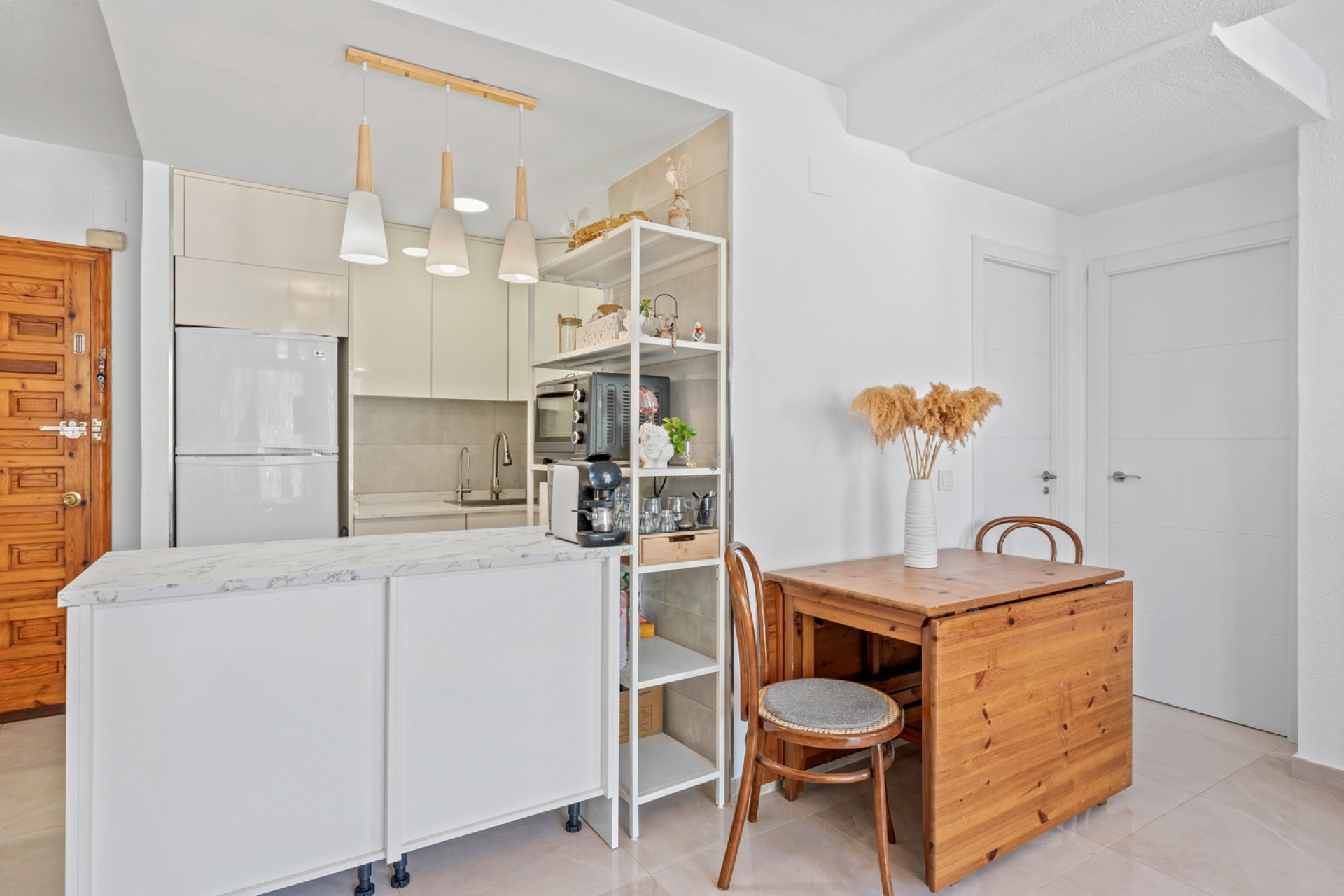 Reventa - 1. Apartamento / piso - La Nucia - Costa Blanca Norte 