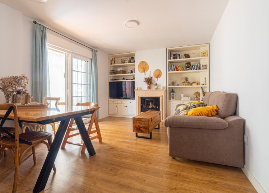 Reventa - 1. Apartamento / piso - La Veleta - Costa Blanca Sur