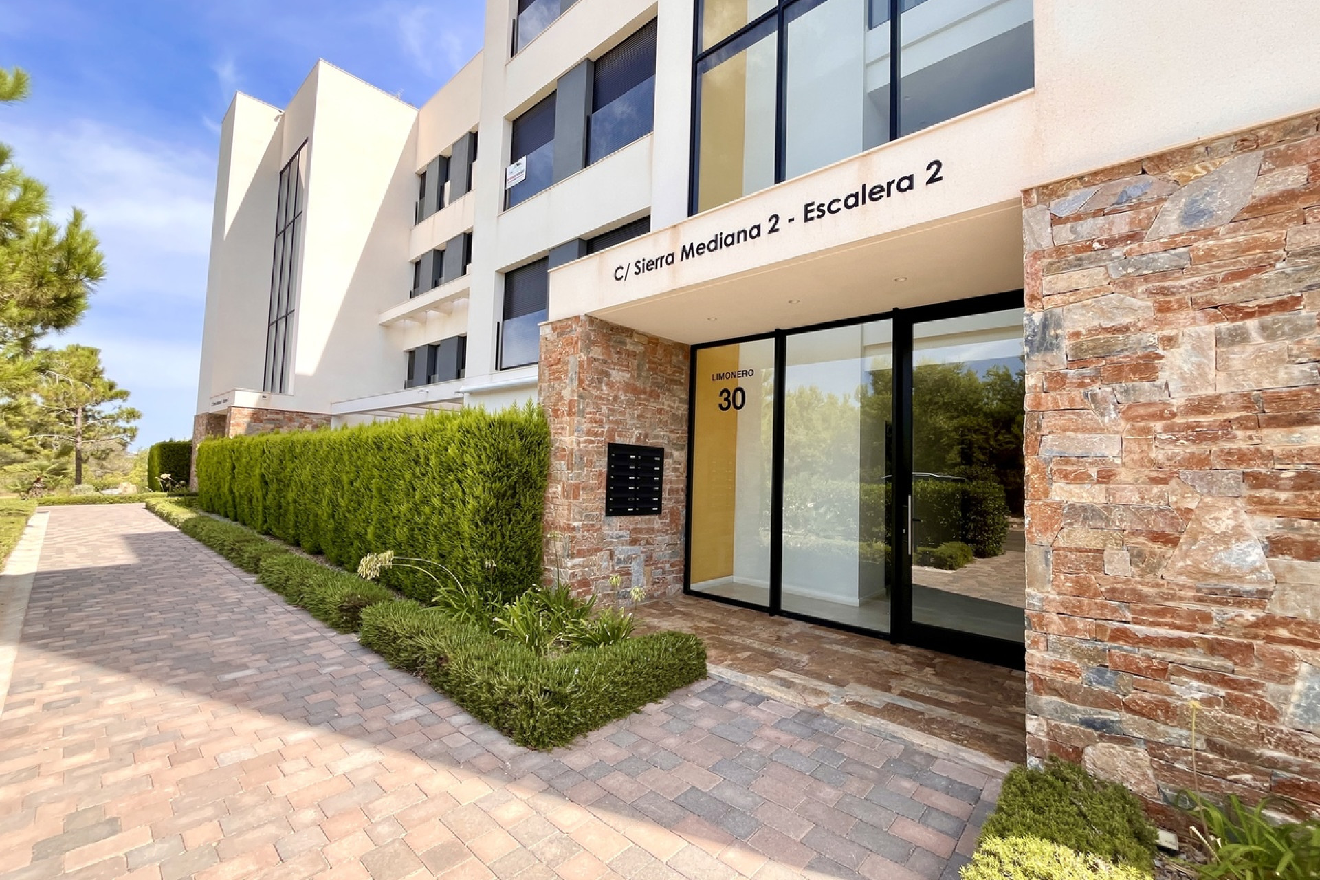 Reventa - 1. Apartamento / piso - Las Colinas Golf and Country Club - Costa Blanca Sur