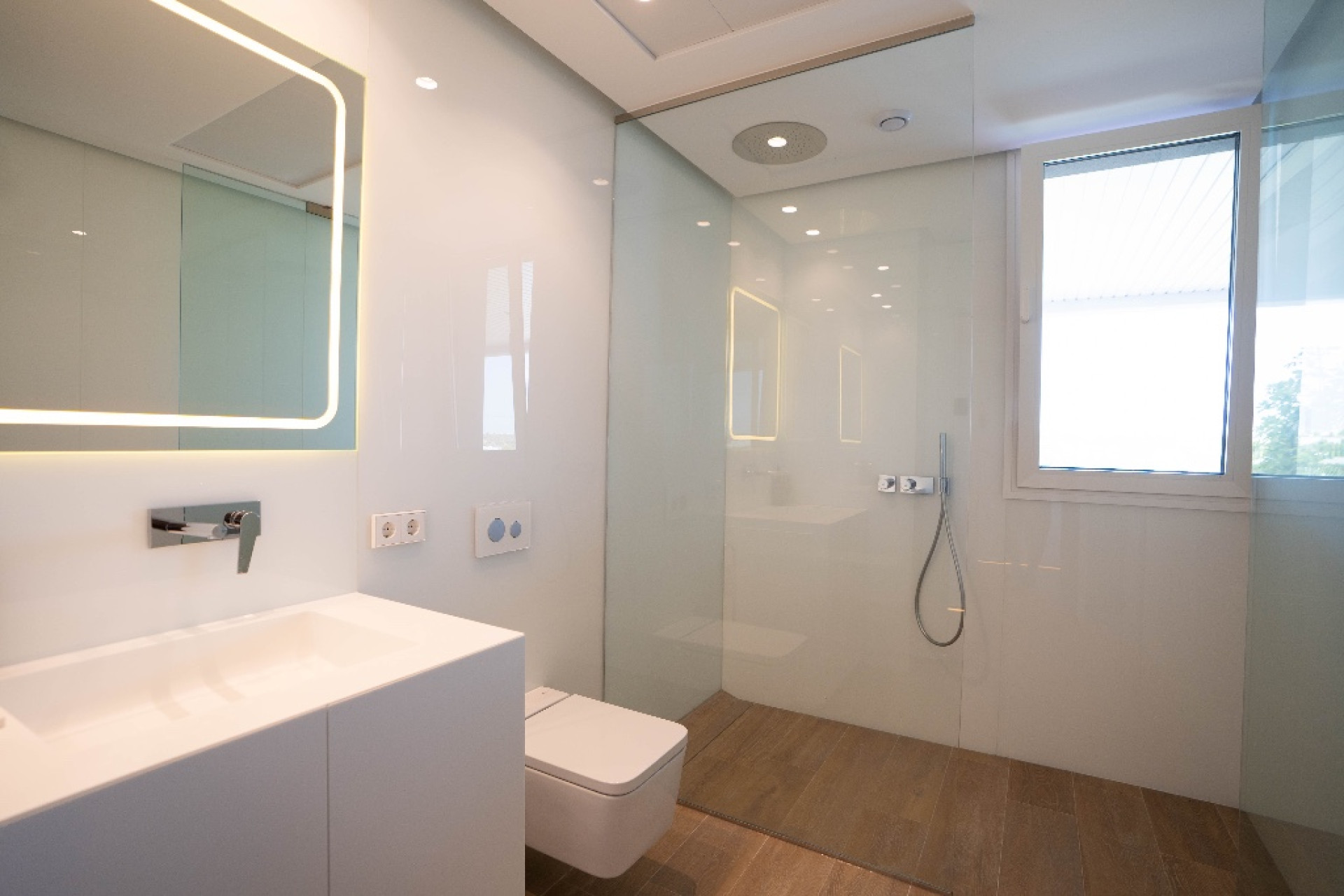 Reventa - 1. Apartamento / piso - Las Colinas Golf and Country Club - Costa Blanca Sur