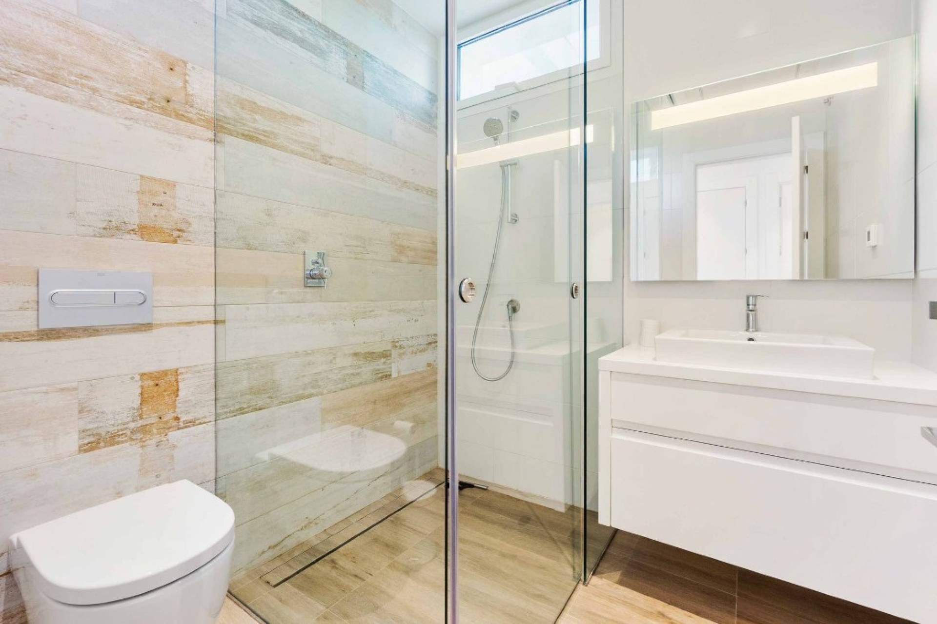 Reventa - 1. Apartamento / piso - Las Colinas Golf and Country Club - Costa Blanca Sur