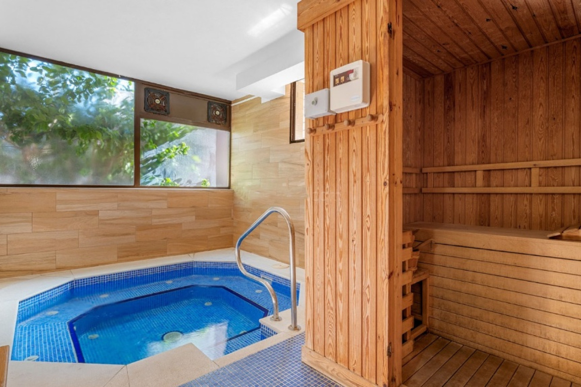 Reventa - 1. Apartamento / piso - Lomas de Cabo Roig - Costa Blanca Sur