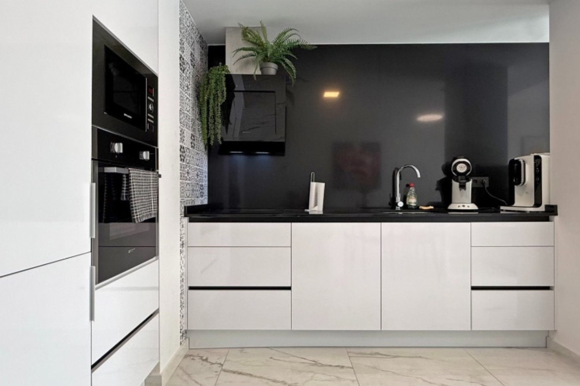 Reventa - 1. Apartamento / piso - Los Altos - Costa Blanca Sur