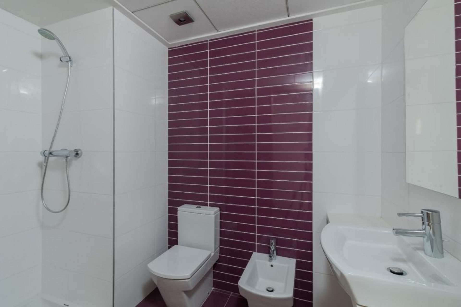 Reventa - 1. Apartamento / piso - Los Arenales del Sol - Costa Blanca Sur