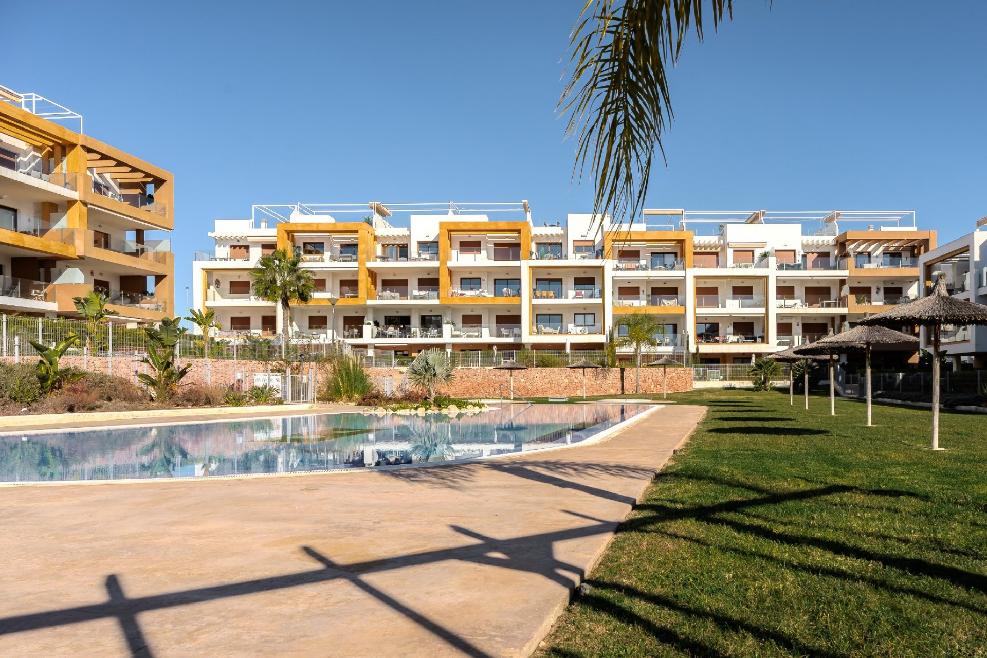 Reventa - 1. Apartamento / piso - Los Dolses - Costa Blanca Sur