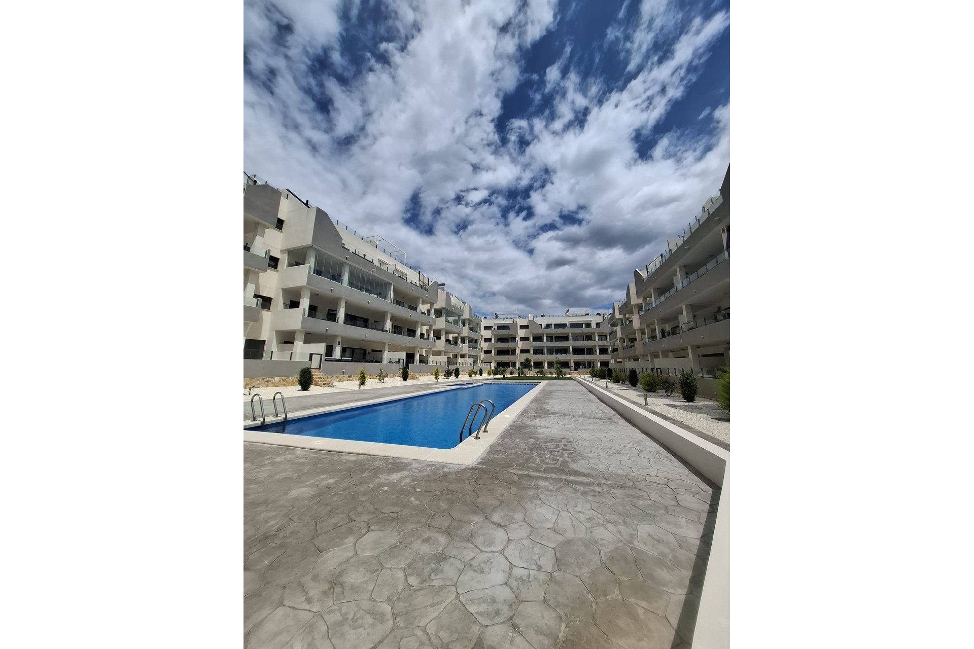 Reventa - 1. Apartamento / piso - Los Dolses - Costa Blanca Sur