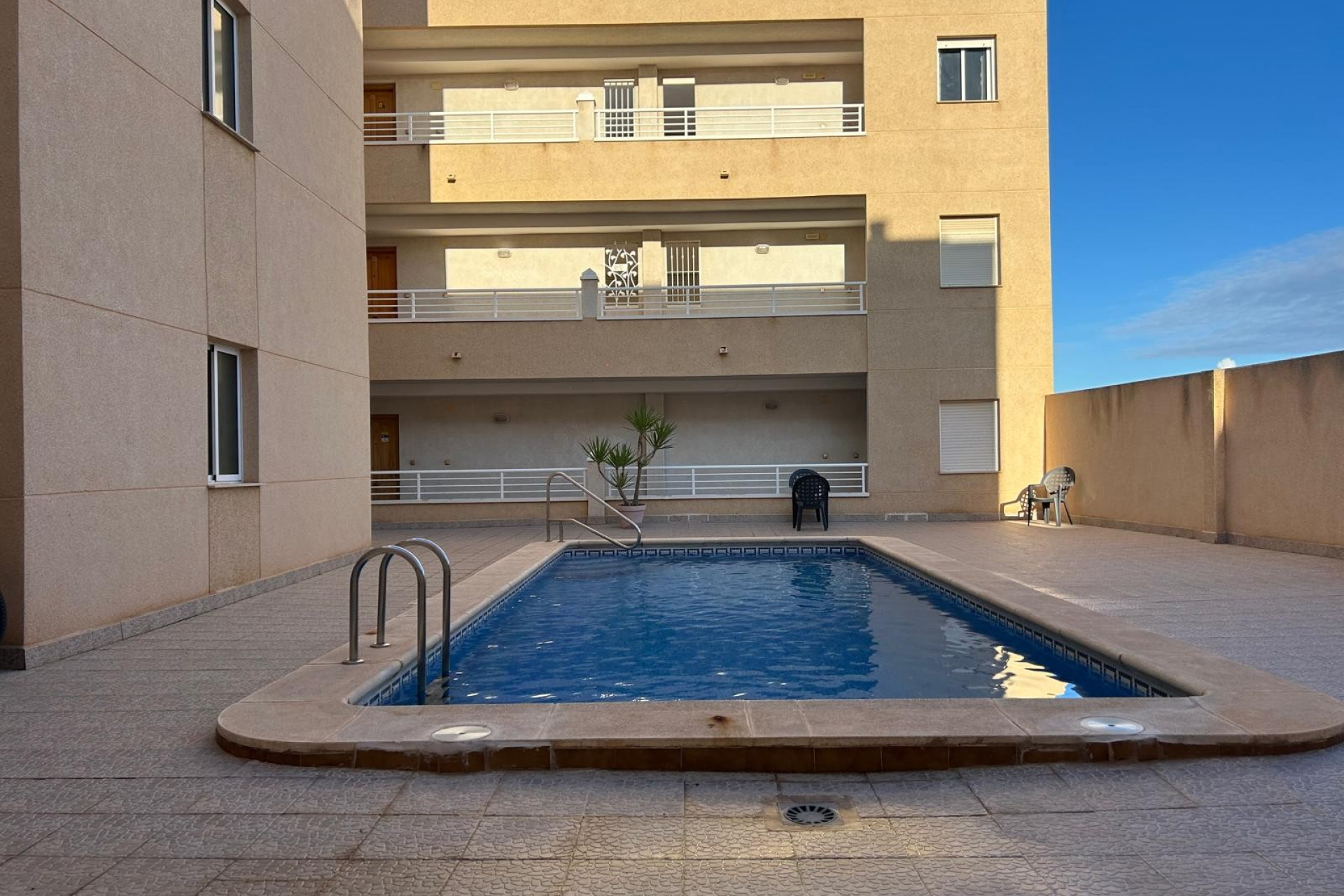 Reventa - 1. Apartamento / piso - Los Montesinos - Costa Blanca Sur