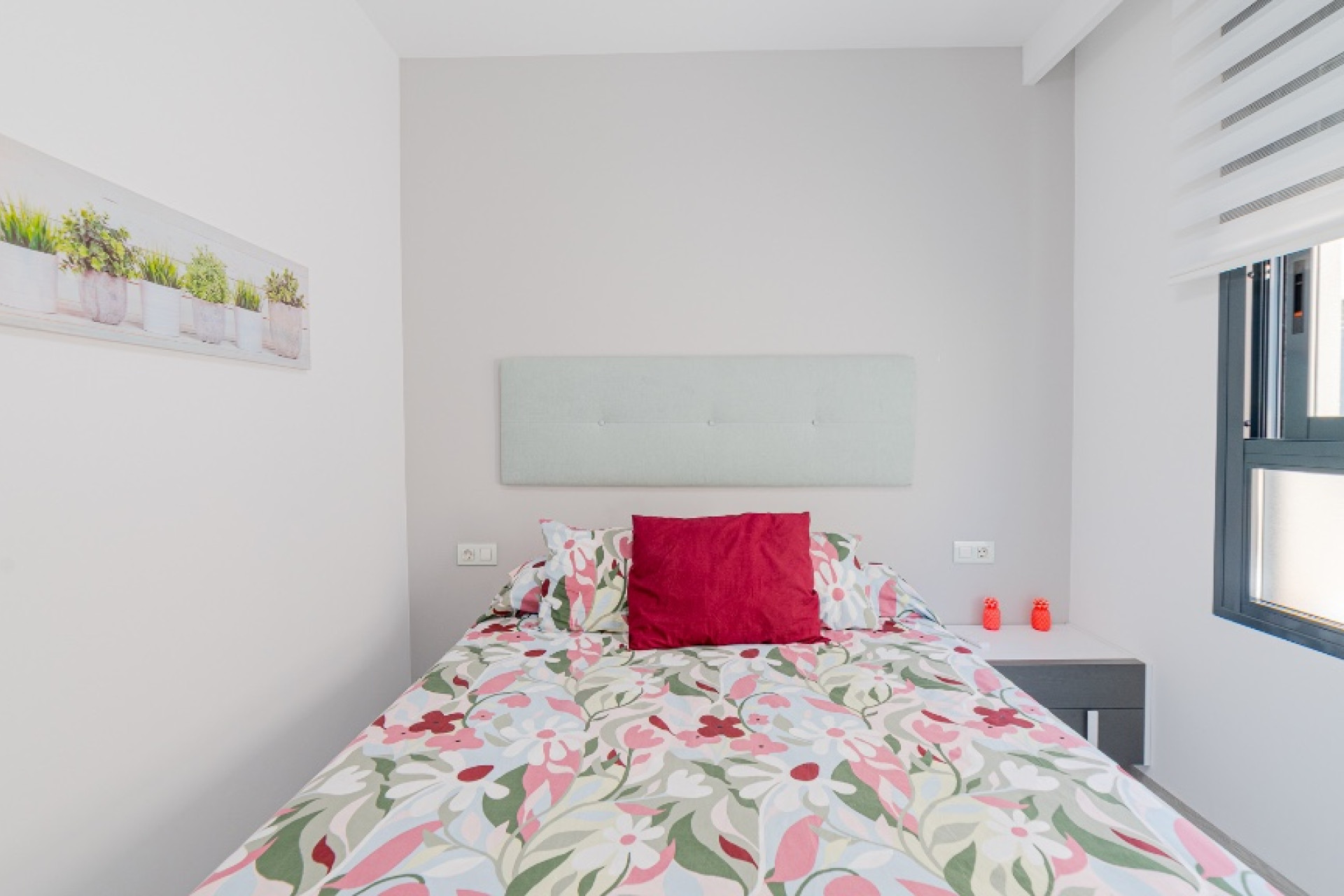 Reventa - 1. Apartamento / piso - Mil Palmeras - Costa Blanca Sur