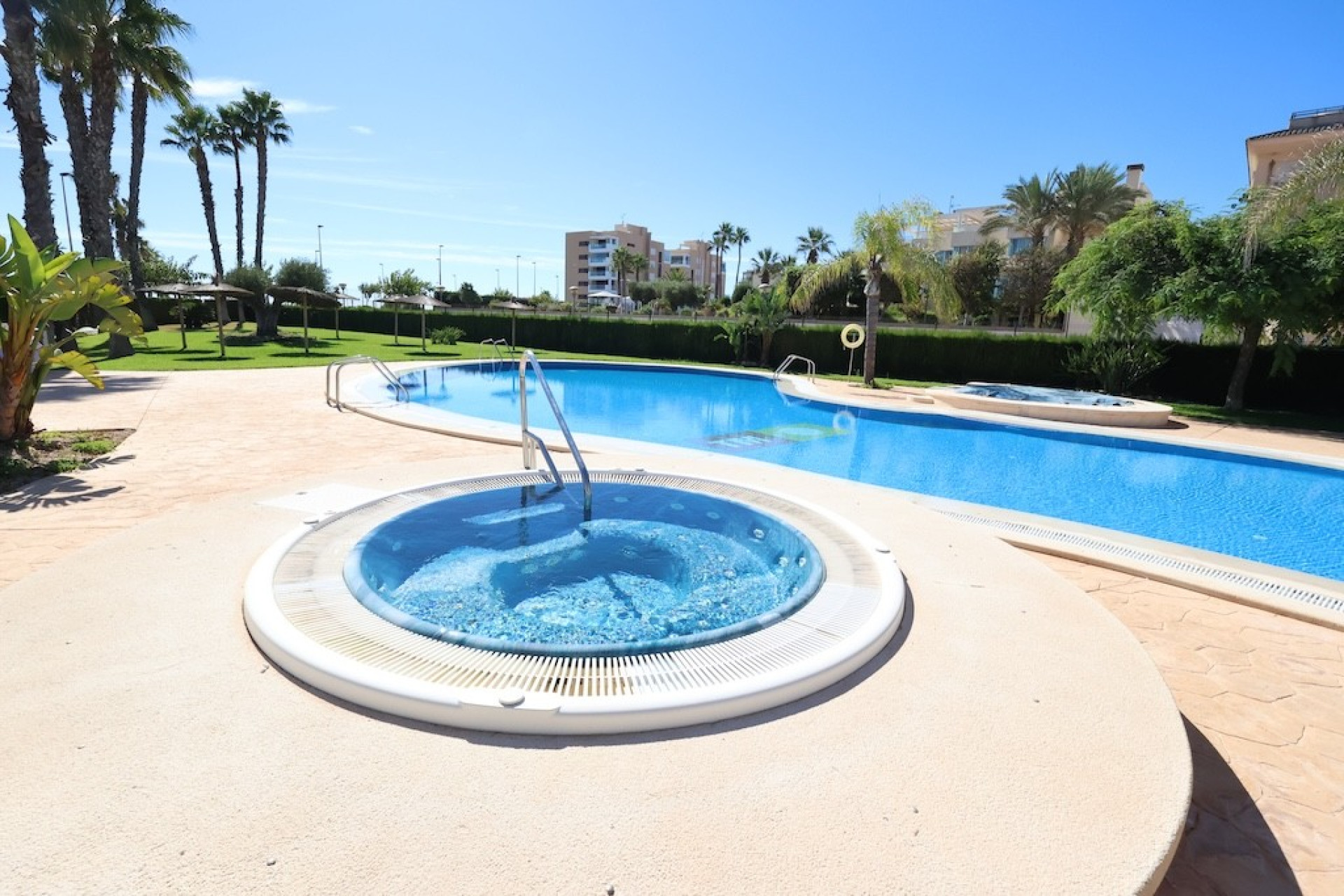 Reventa - 1. Apartamento / piso - Mil Palmeras - Costa Blanca Sur