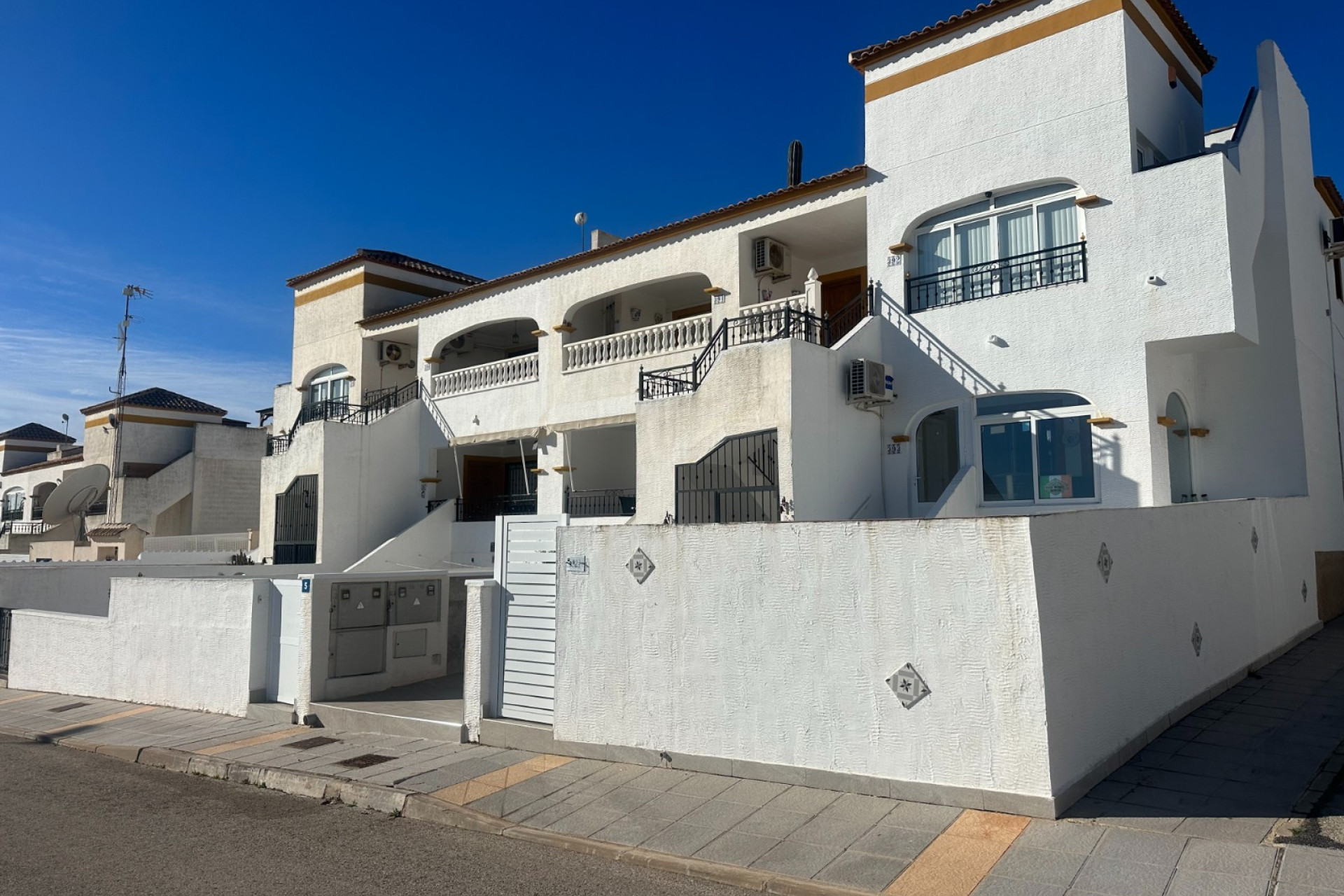 Reventa - 1. Apartamento / piso - Orihuela - Costa Blanca Sur