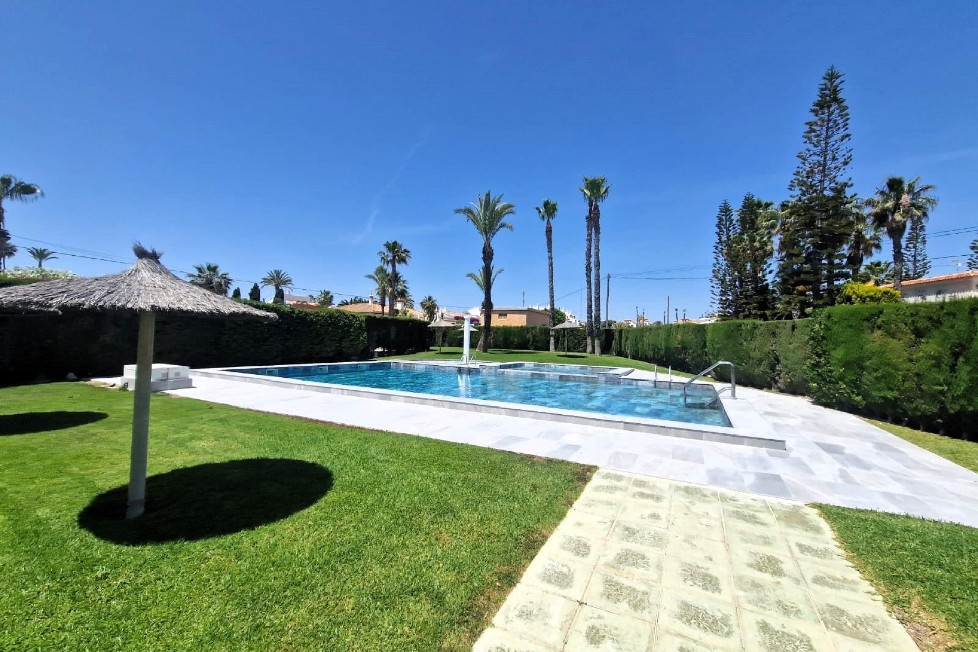 Reventa - 1. Apartamento / piso - Orihuela Costa - Costa Blanca Sur