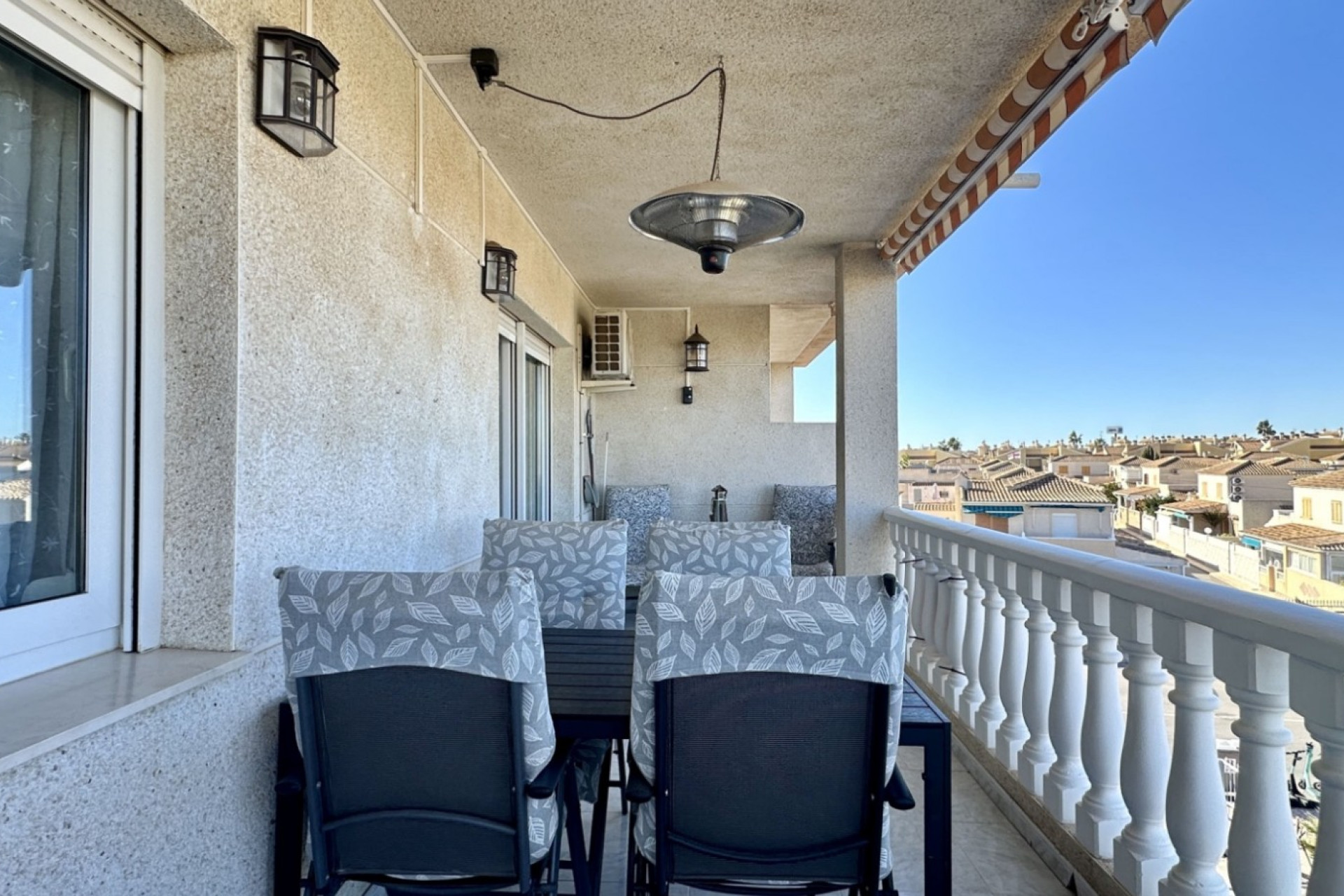 Reventa - 1. Apartamento / piso - Orihuela Costa - Costa Blanca Sur