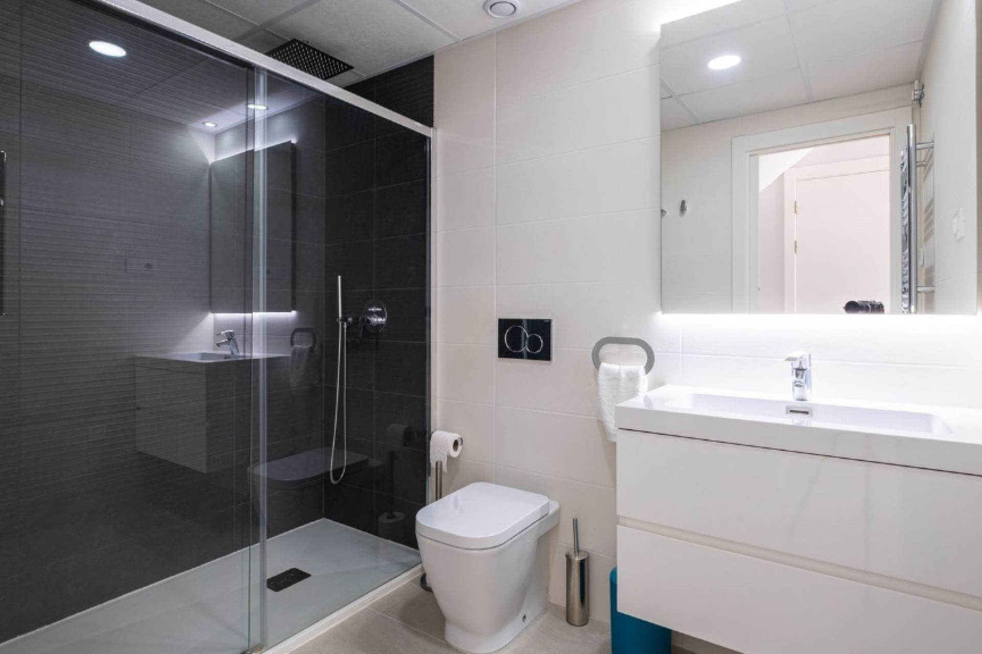 Reventa - 1. Apartamento / piso - Orihuela Costa - Costa Blanca Sur