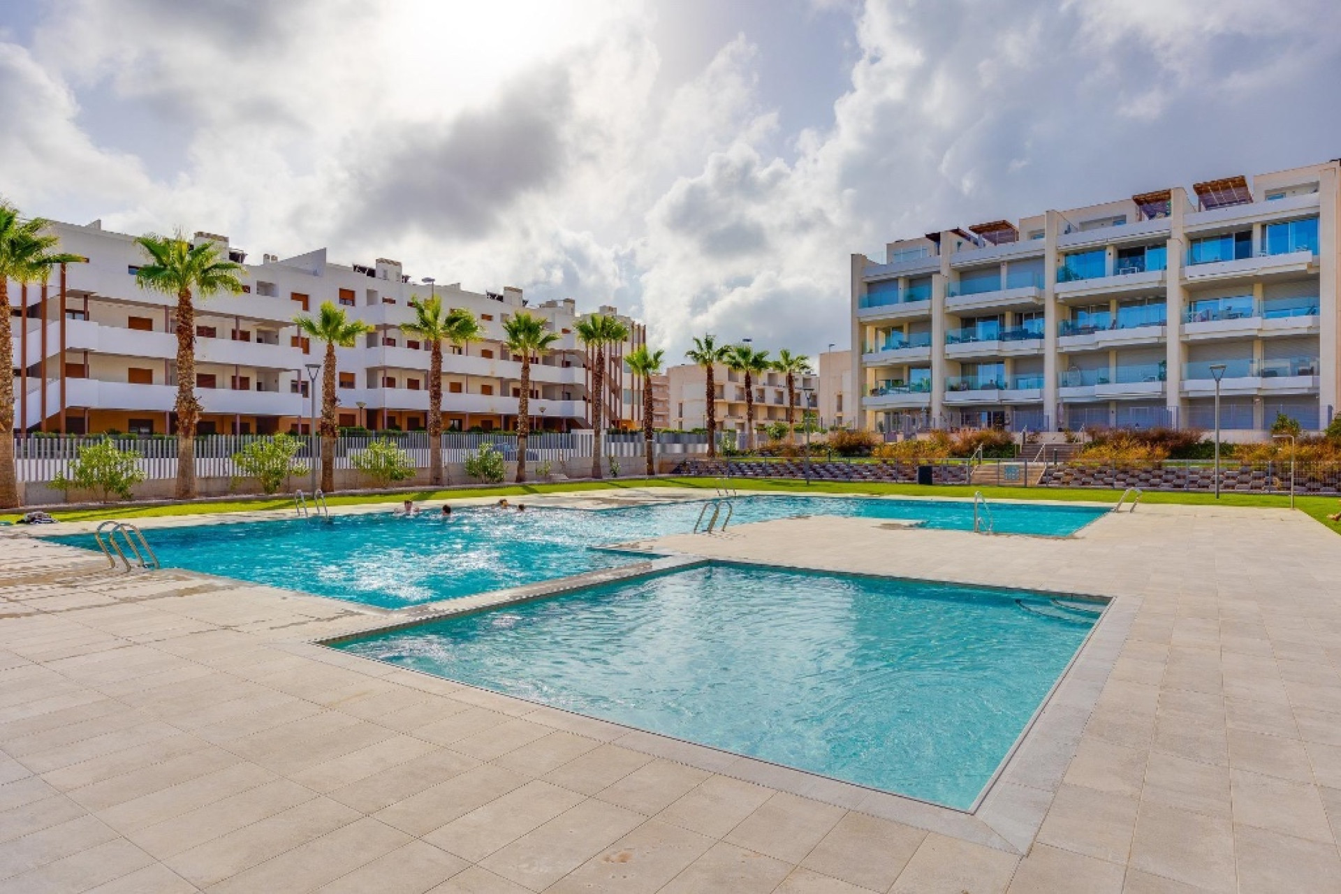 Reventa - 1. Apartamento / piso - Orihuela Costa - Costa Blanca Sur