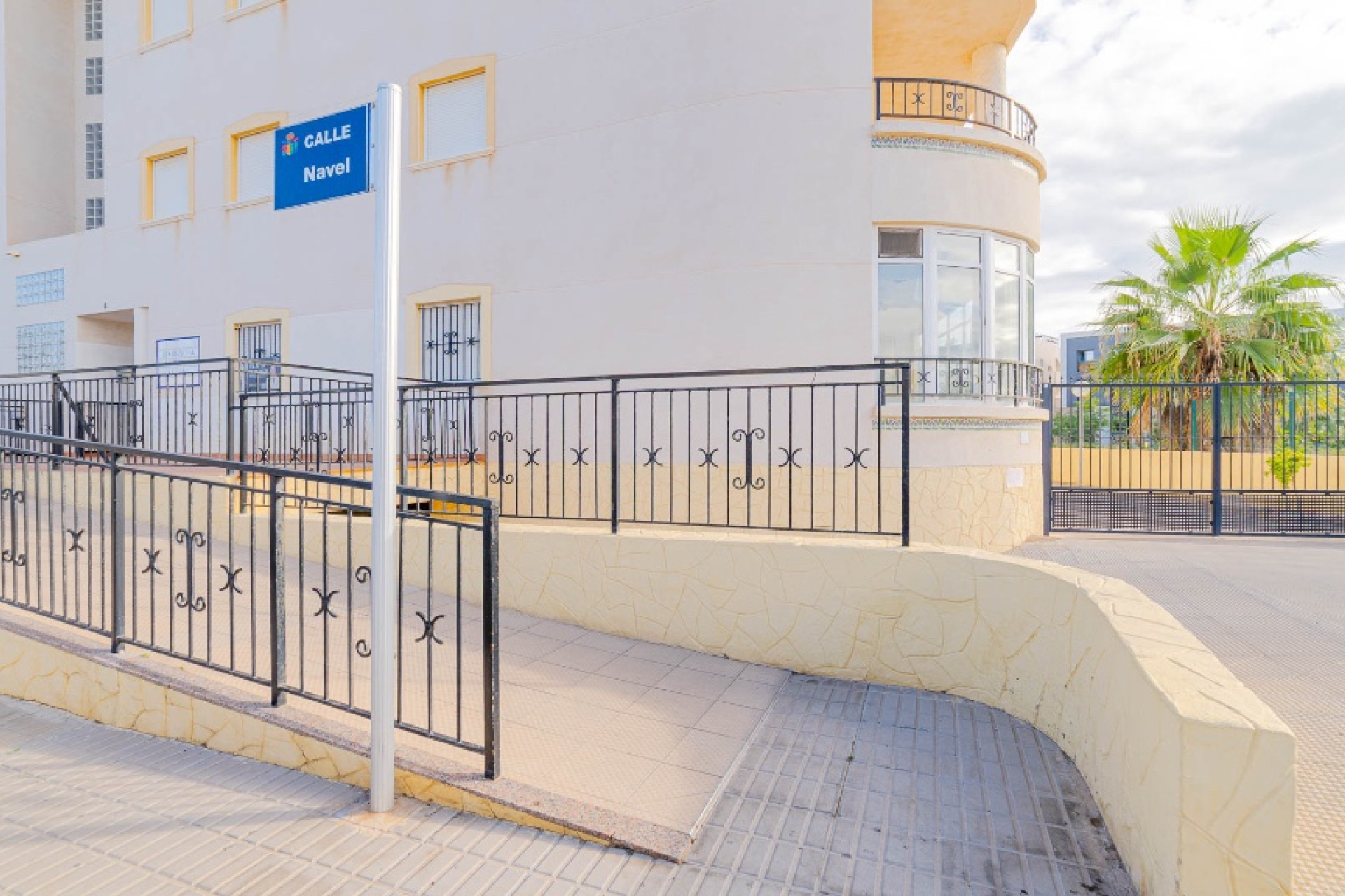 Reventa - 1. Apartamento / piso - Orihuela Costa - Costa Blanca Sur