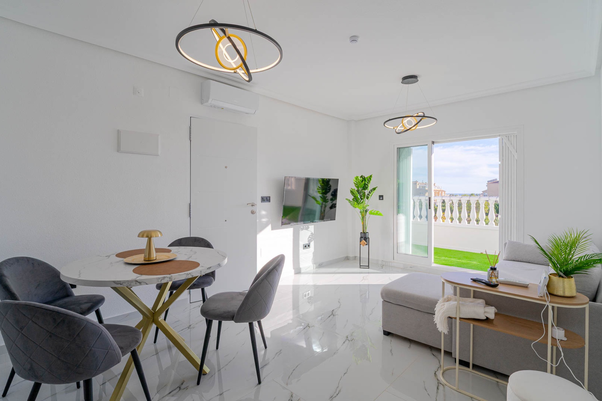 Reventa - 1. Apartamento / piso - Orihuela Costa - Costa Blanca Sur