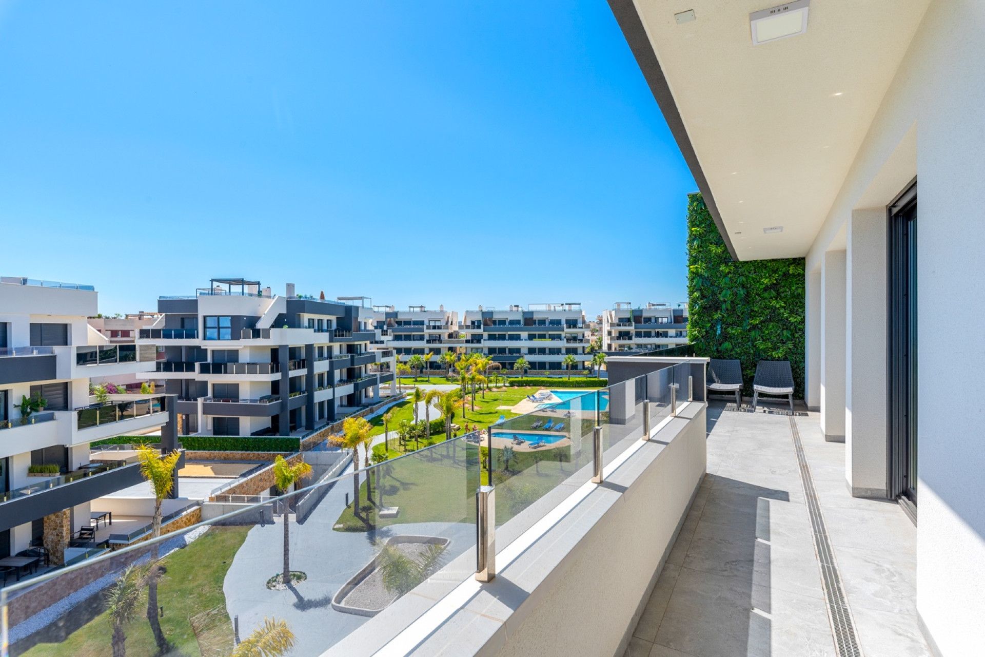 Reventa - 1. Apartamento / piso - Orihuela Costa - Costa Blanca Sur