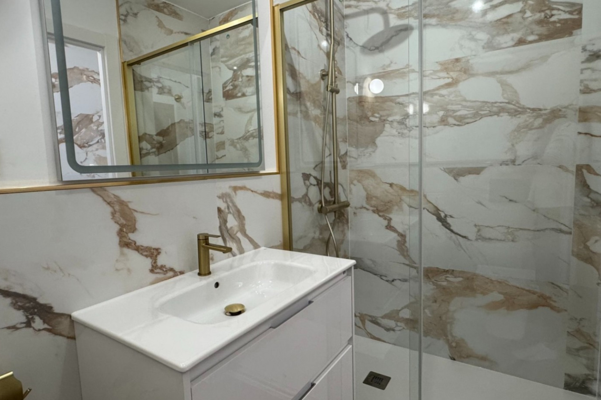 Reventa - 1. Apartamento / piso - Orihuela Costa - Costa Blanca Sur