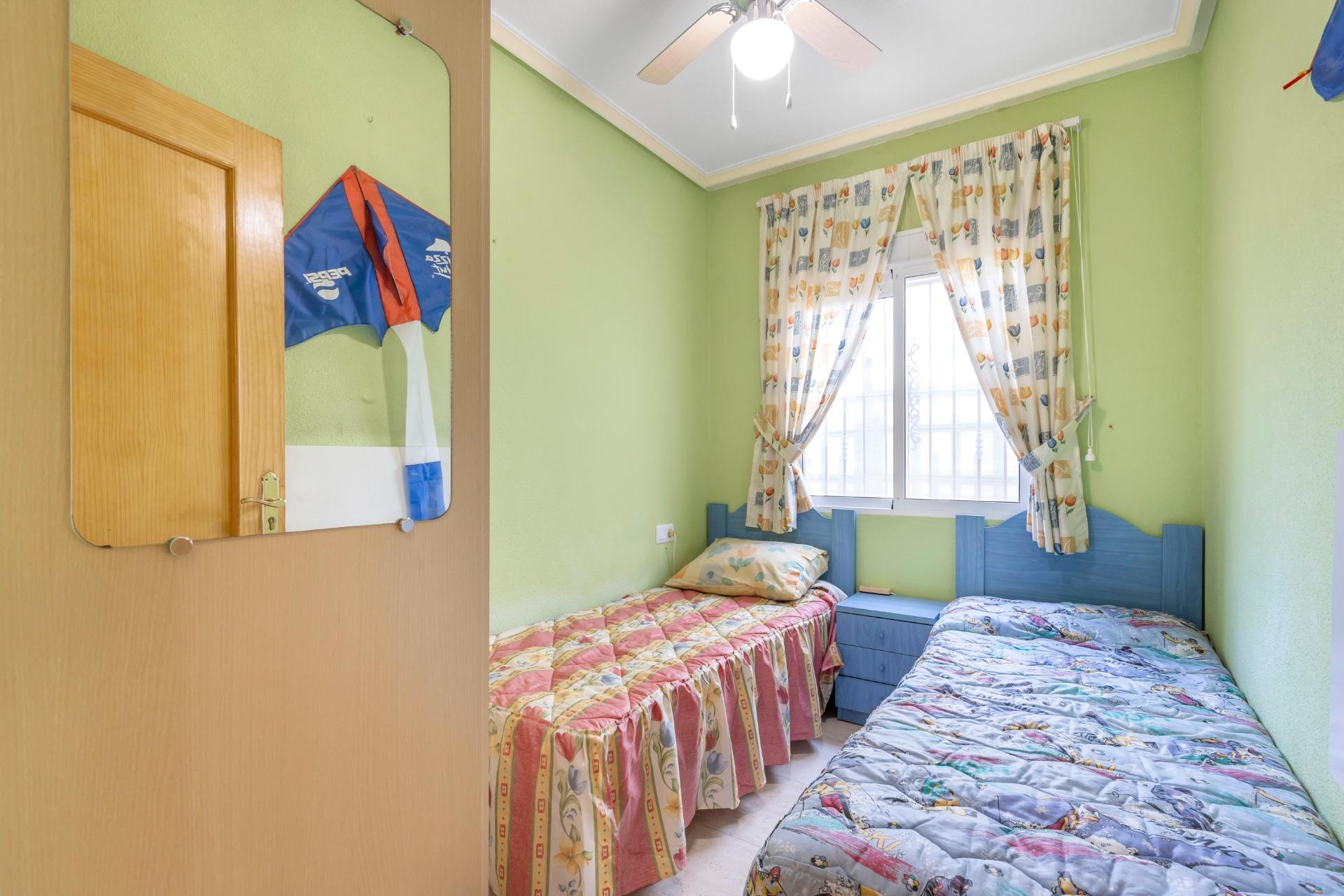 Reventa - 1. Apartamento / piso - Orihuela Costa - Costa Blanca Sur