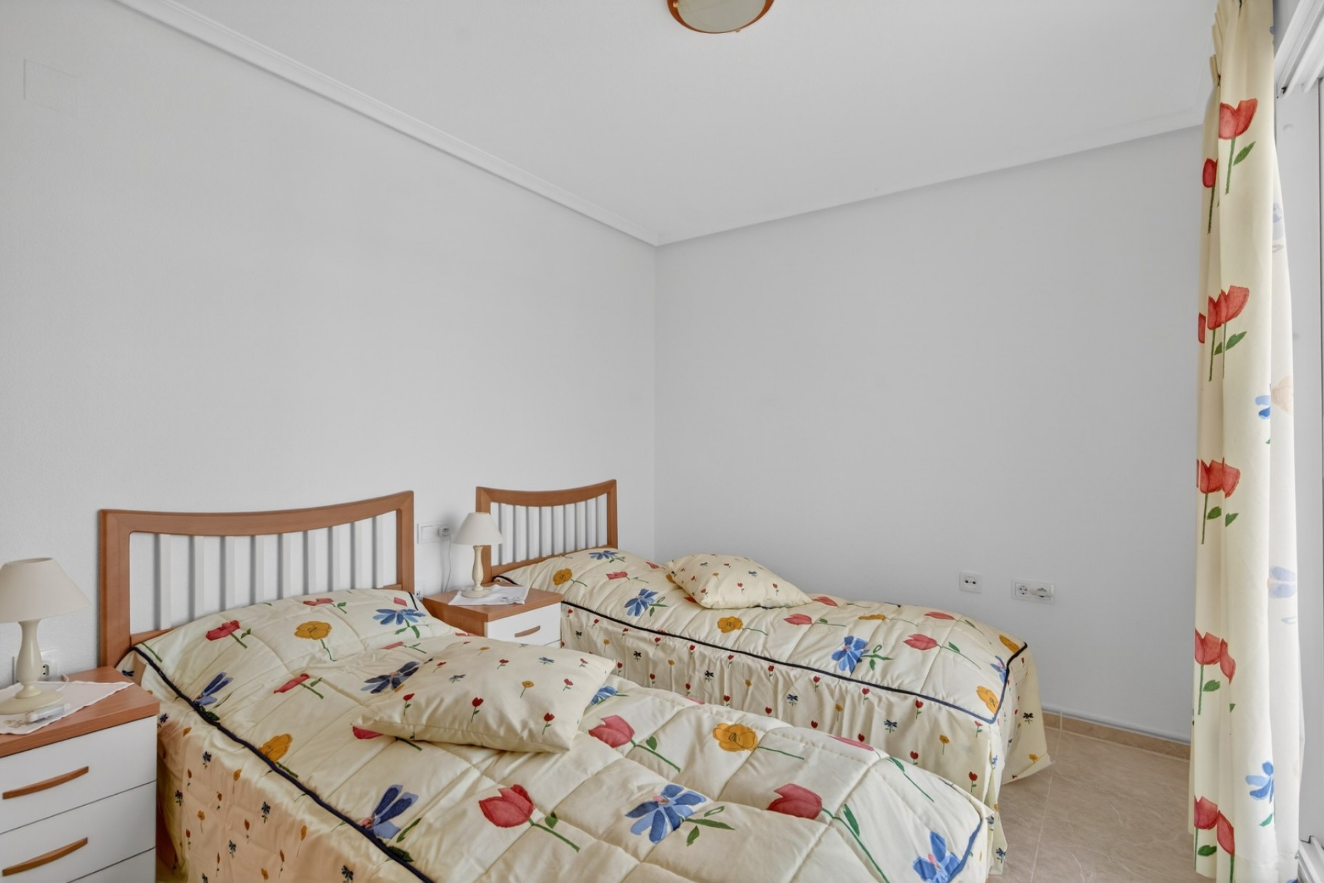 Reventa - 1. Apartamento / piso - Orihuela Costa - Costa Blanca Sur