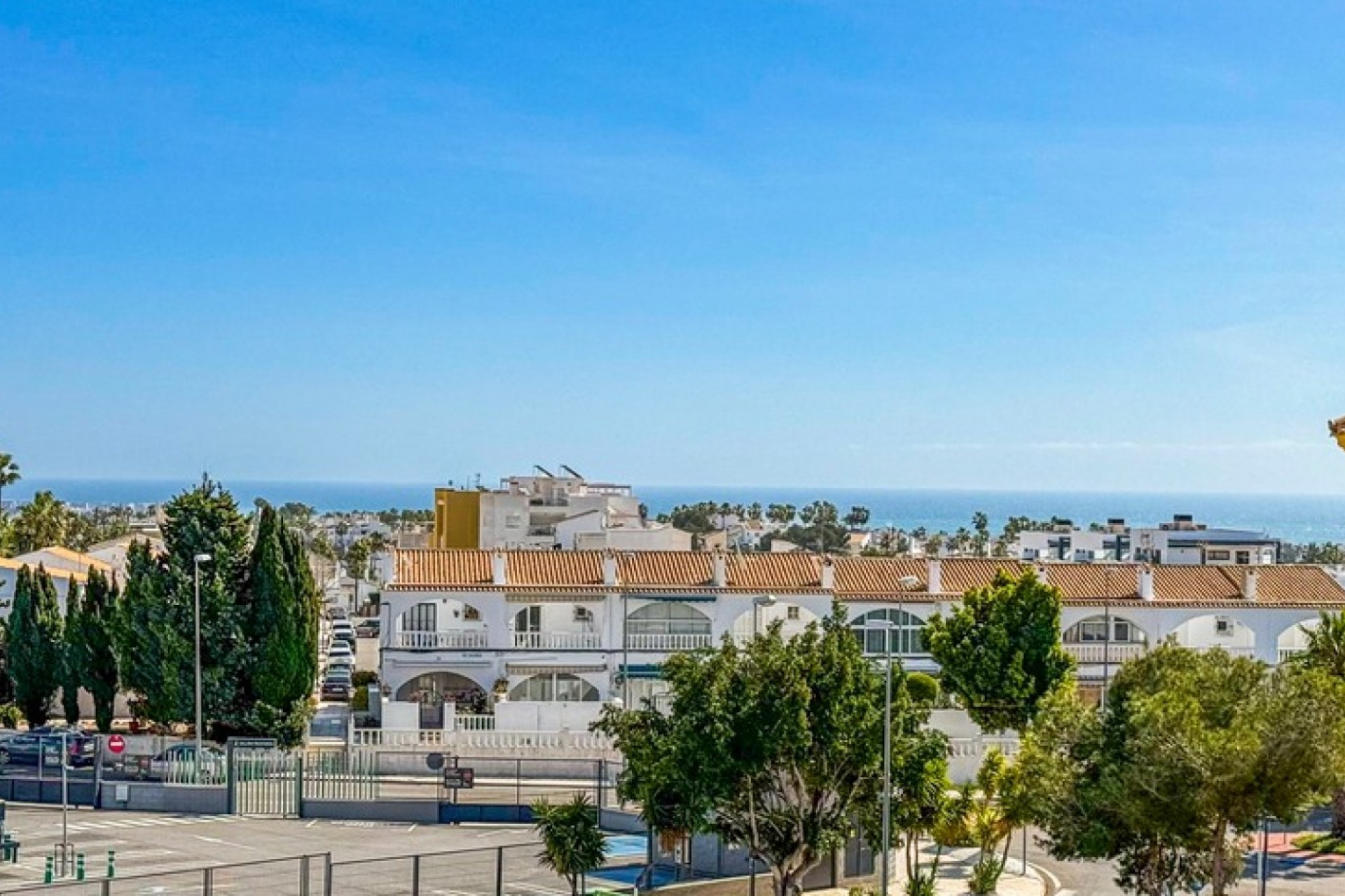 Reventa - 1. Apartamento / piso - Orihuela Costa - Costa Blanca Sur
