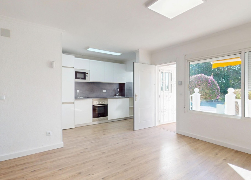 Reventa - 1. Apartamento / piso - Orihuela Costa - Costa Blanca Sur