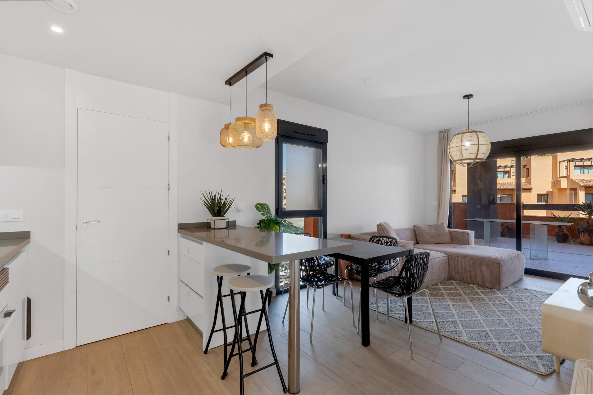 Reventa - 1. Apartamento / piso - Orihuela Costa - Costa Blanca Sur