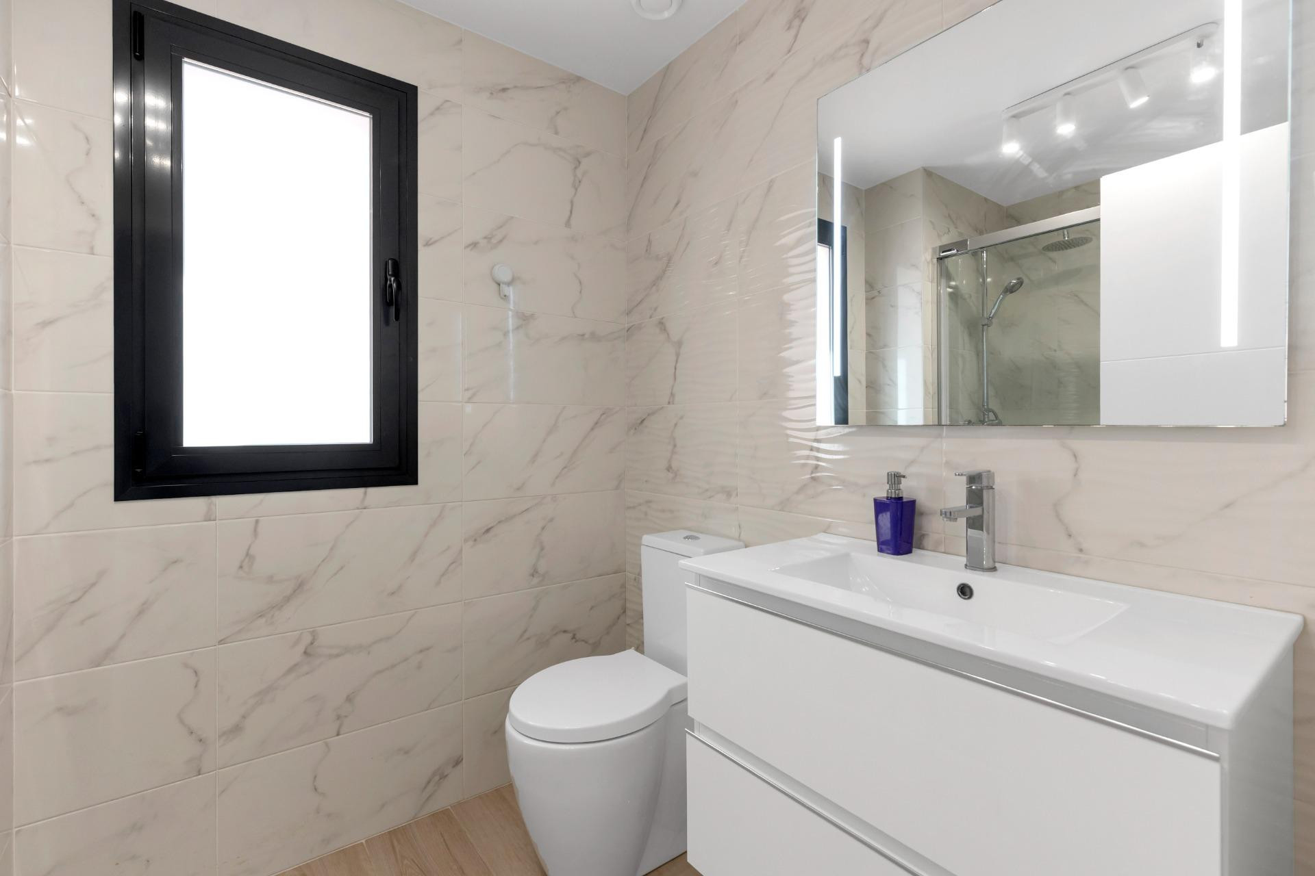 Reventa - 1. Apartamento / piso - Orihuela Costa - Costa Blanca Sur