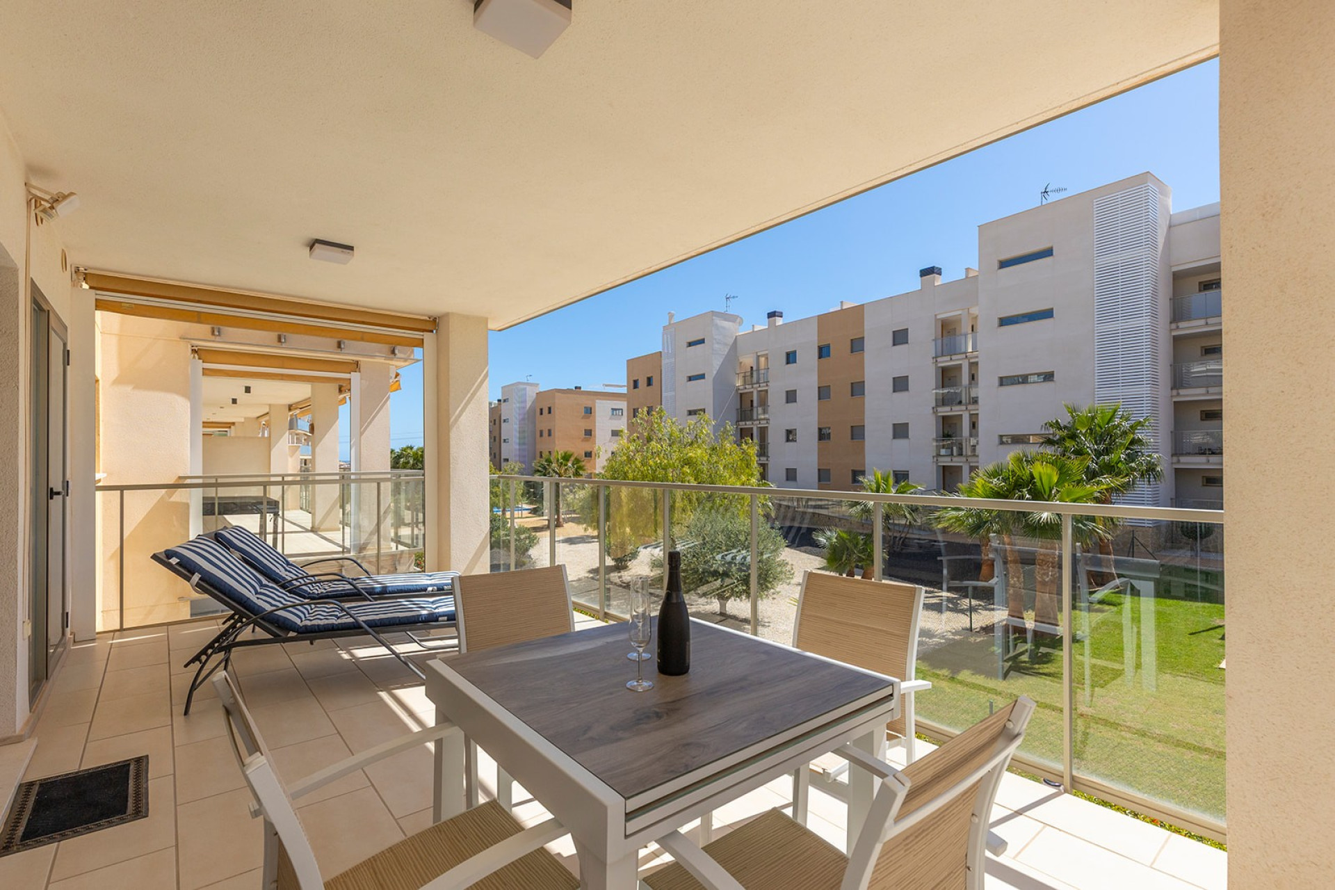 Reventa - 1. Apartamento / piso - Orihuela Costa - Costa Blanca Sur