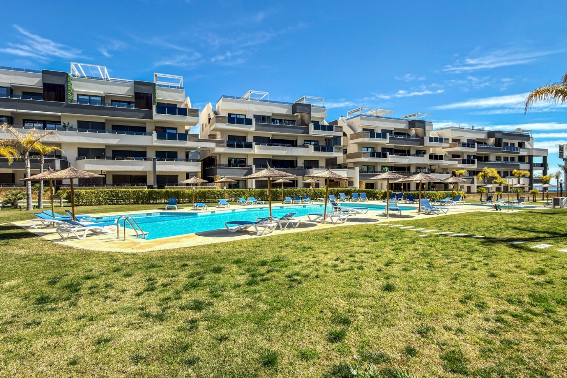 Reventa - 1. Apartamento / piso - Orihuela Costa - Costa Blanca Sur