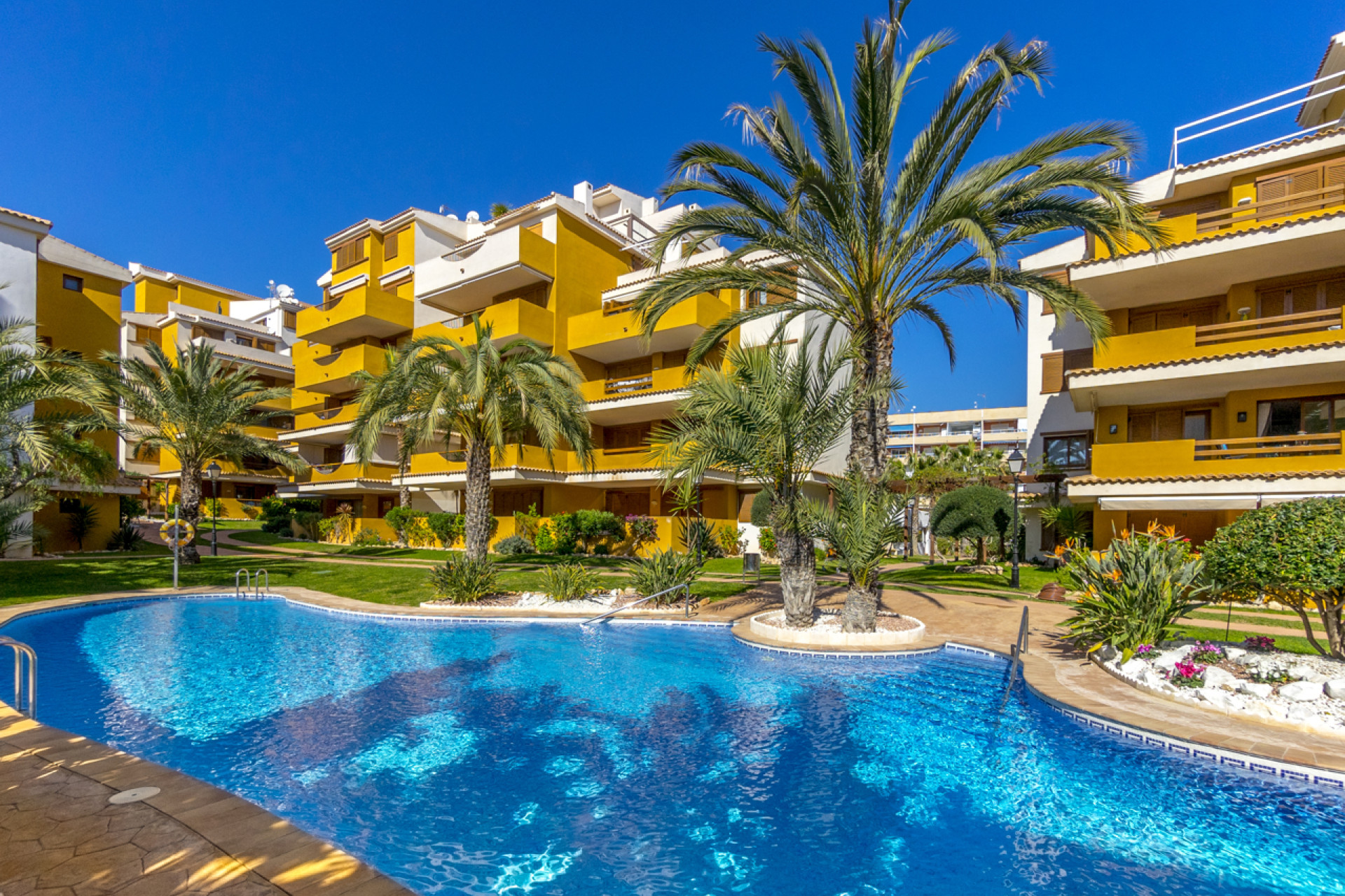 Reventa - 1. Apartamento / piso - Orihuela Costa - Costa Blanca Sur