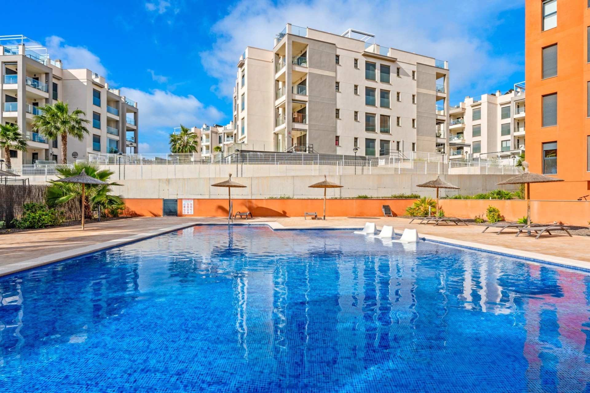 Reventa - 1. Apartamento / piso - Orihuela Costa - Costa Blanca Sur