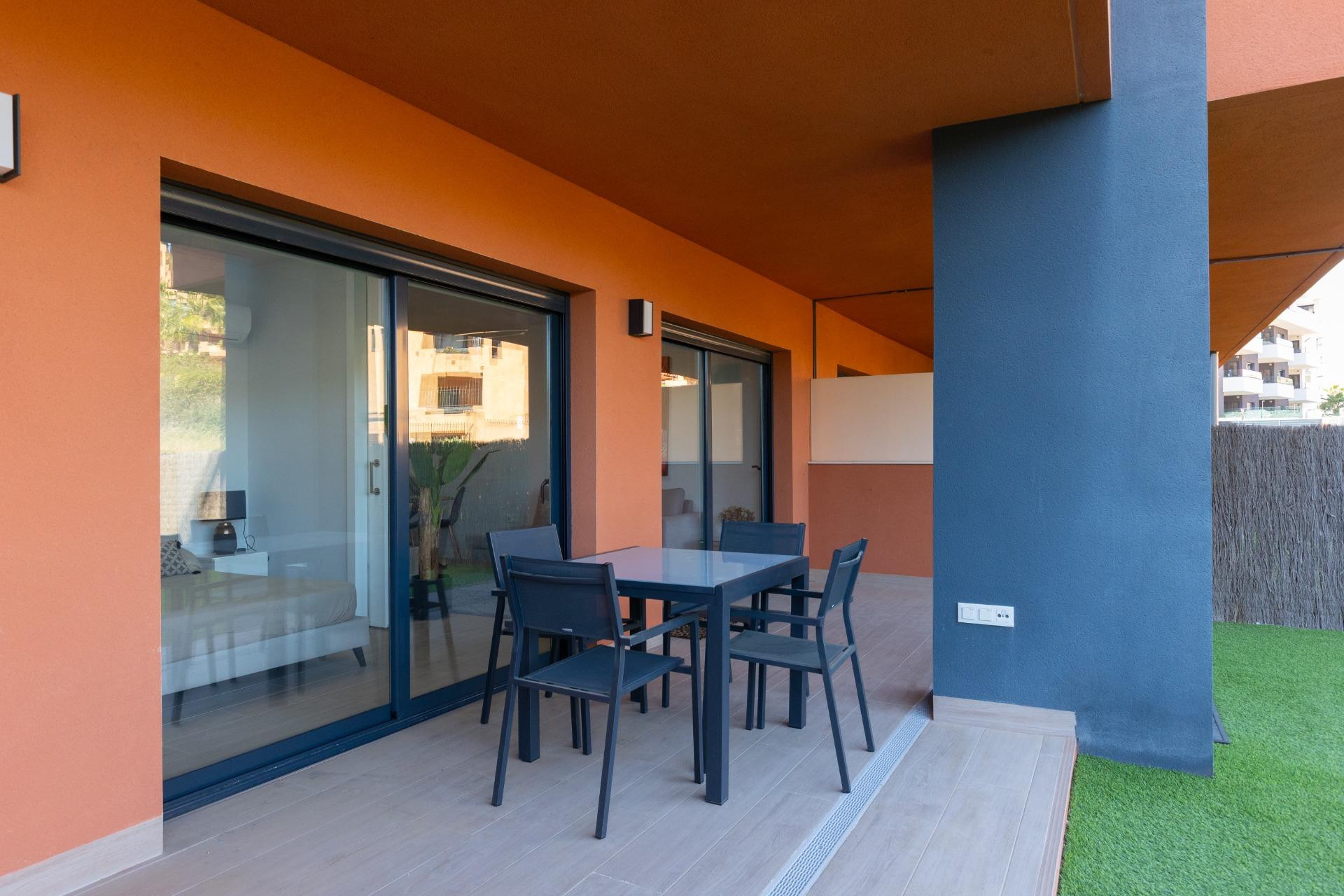 Reventa - 1. Apartamento / piso - Orihuela Costa - Costa Blanca Sur