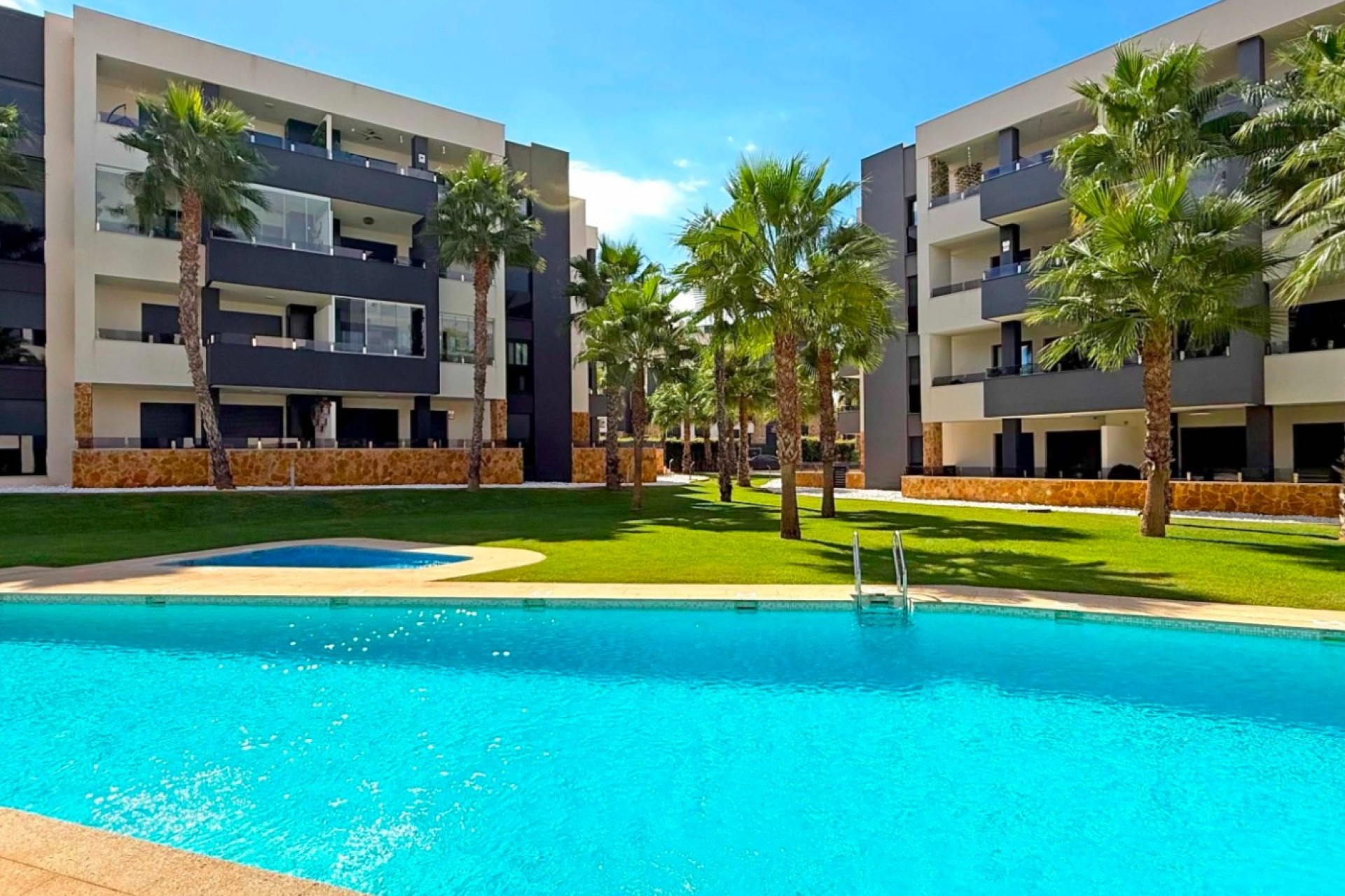 Reventa - 1. Apartamento / piso - Orihuela Costa - Costa Blanca Sur
