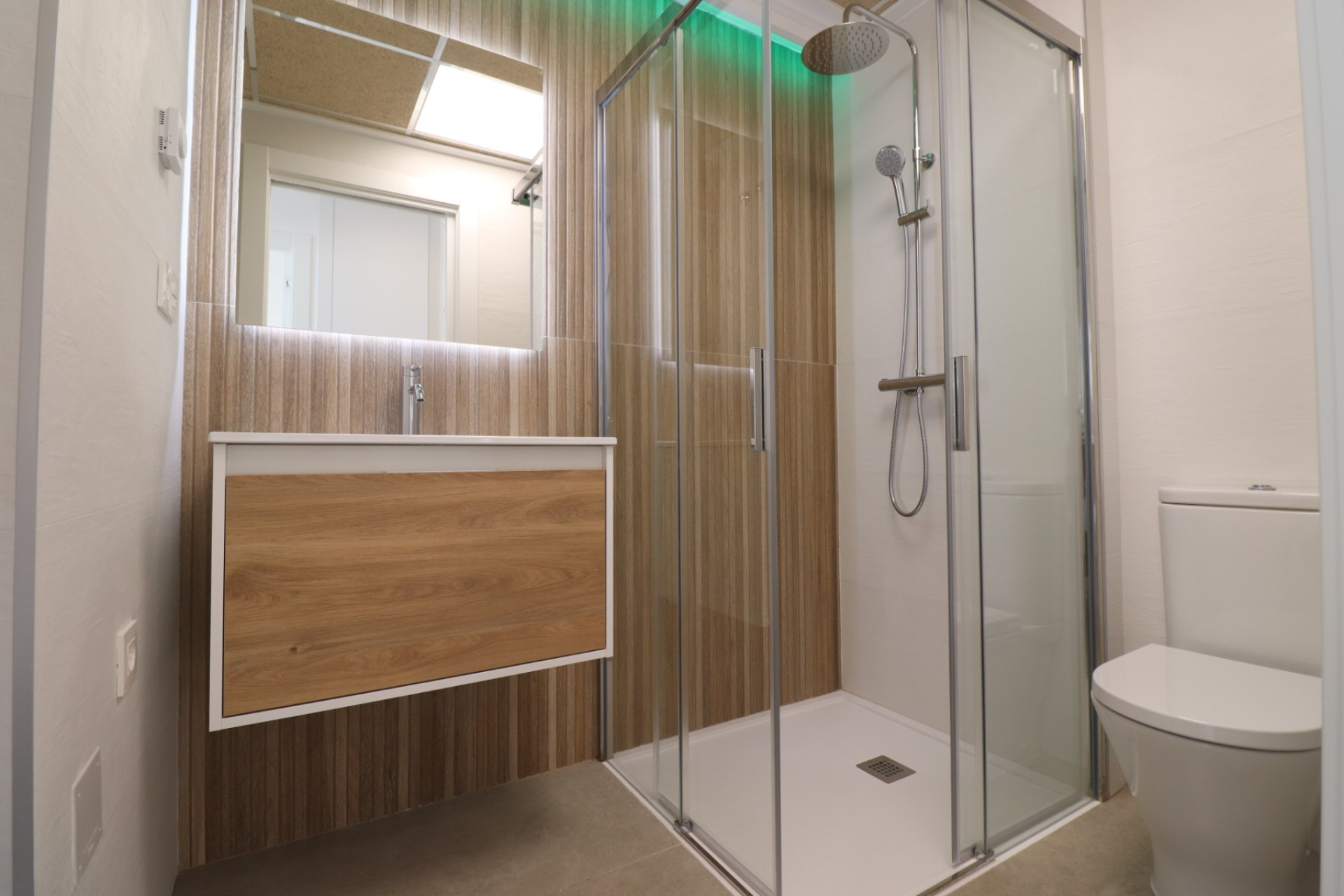 Reventa - 1. Apartamento / piso - Orihuela Costa - Costa Blanca Sur
