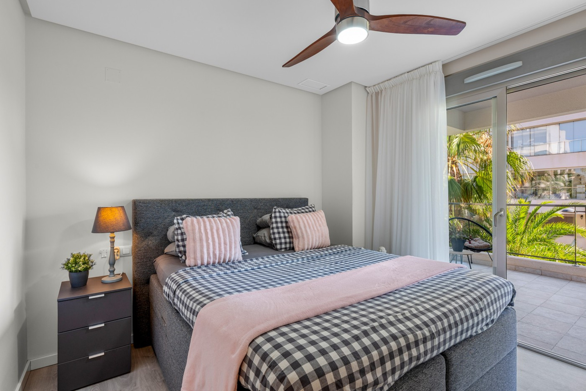 Reventa - 1. Apartamento / piso - Orihuela Costa - Costa Blanca Sur