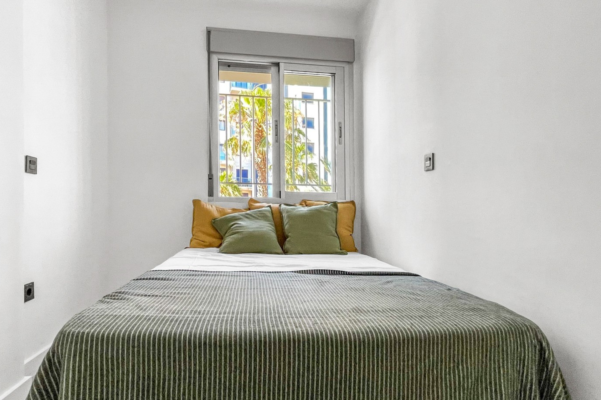 Reventa - 1. Apartamento / piso - Orihuela Costa - Costa Blanca Sur