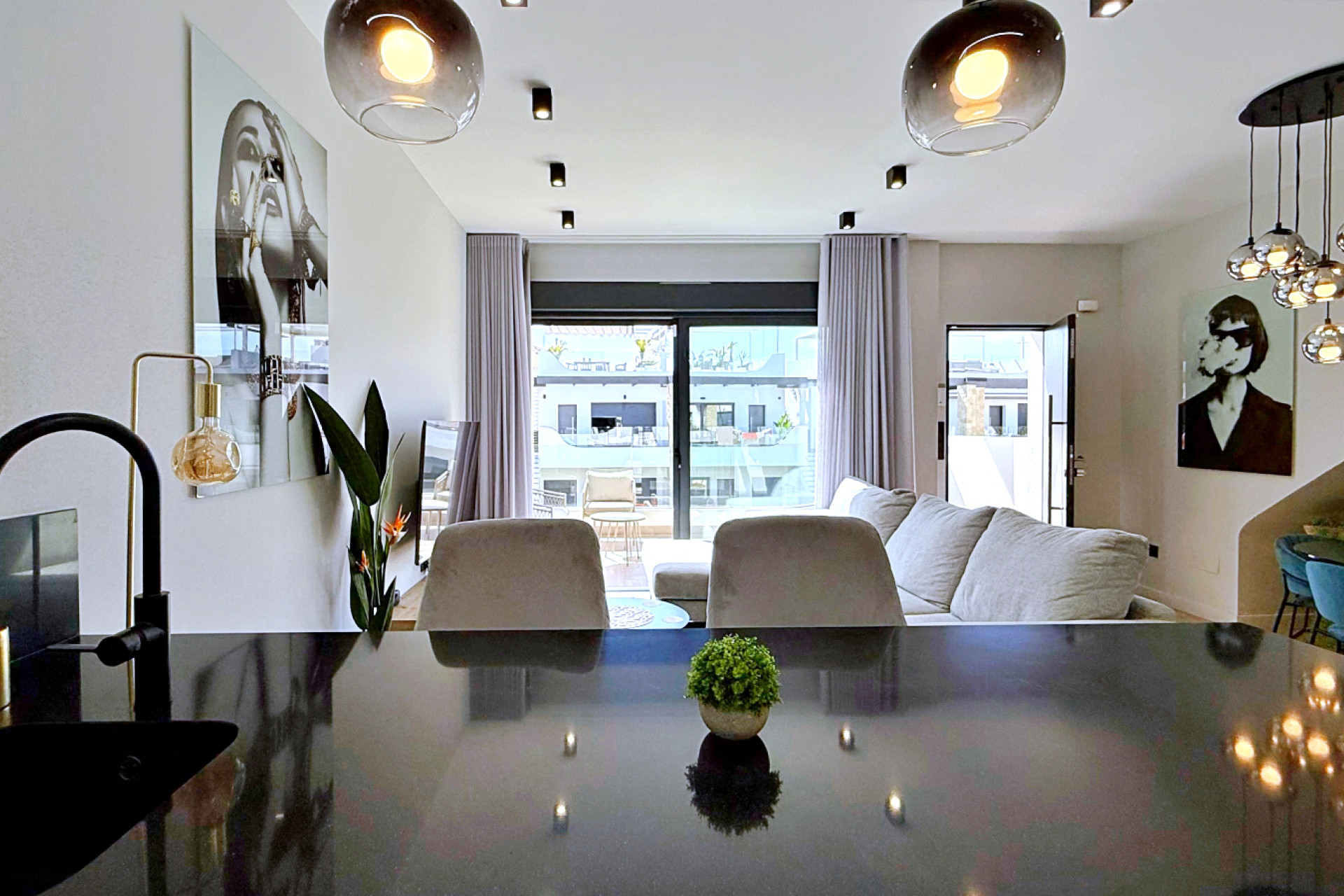 Reventa - 1. Apartamento / piso - Orihuela Costa - Costa Blanca Sur