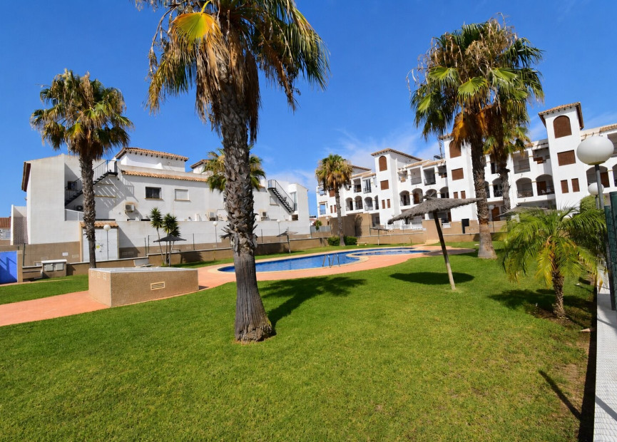Reventa - 1. Apartamento / piso - Orihuela Costa - Costa Blanca Sur