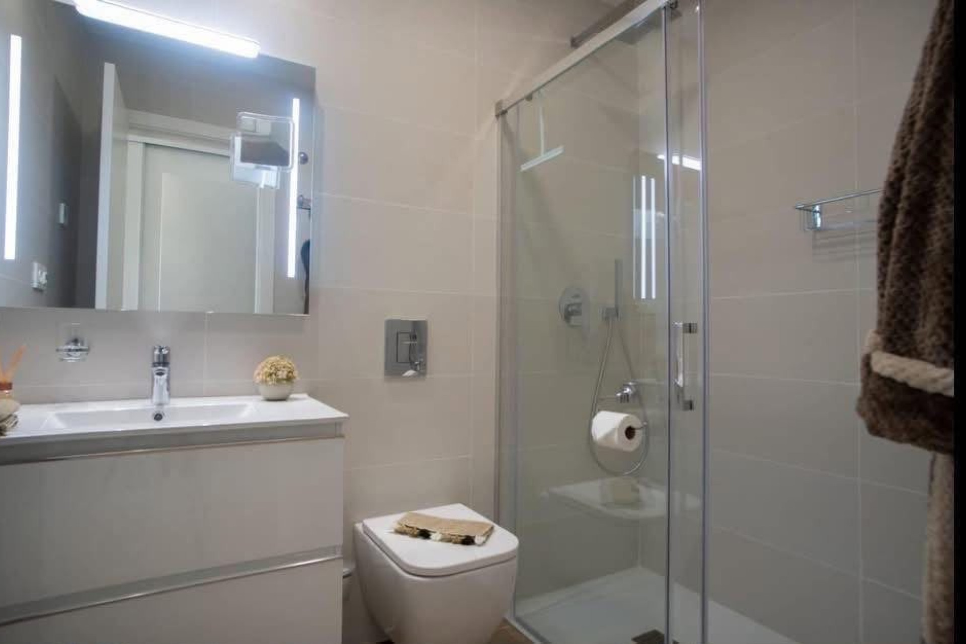 Reventa - 1. Apartamento / piso - Orihuela Costa - Costa Blanca Sur