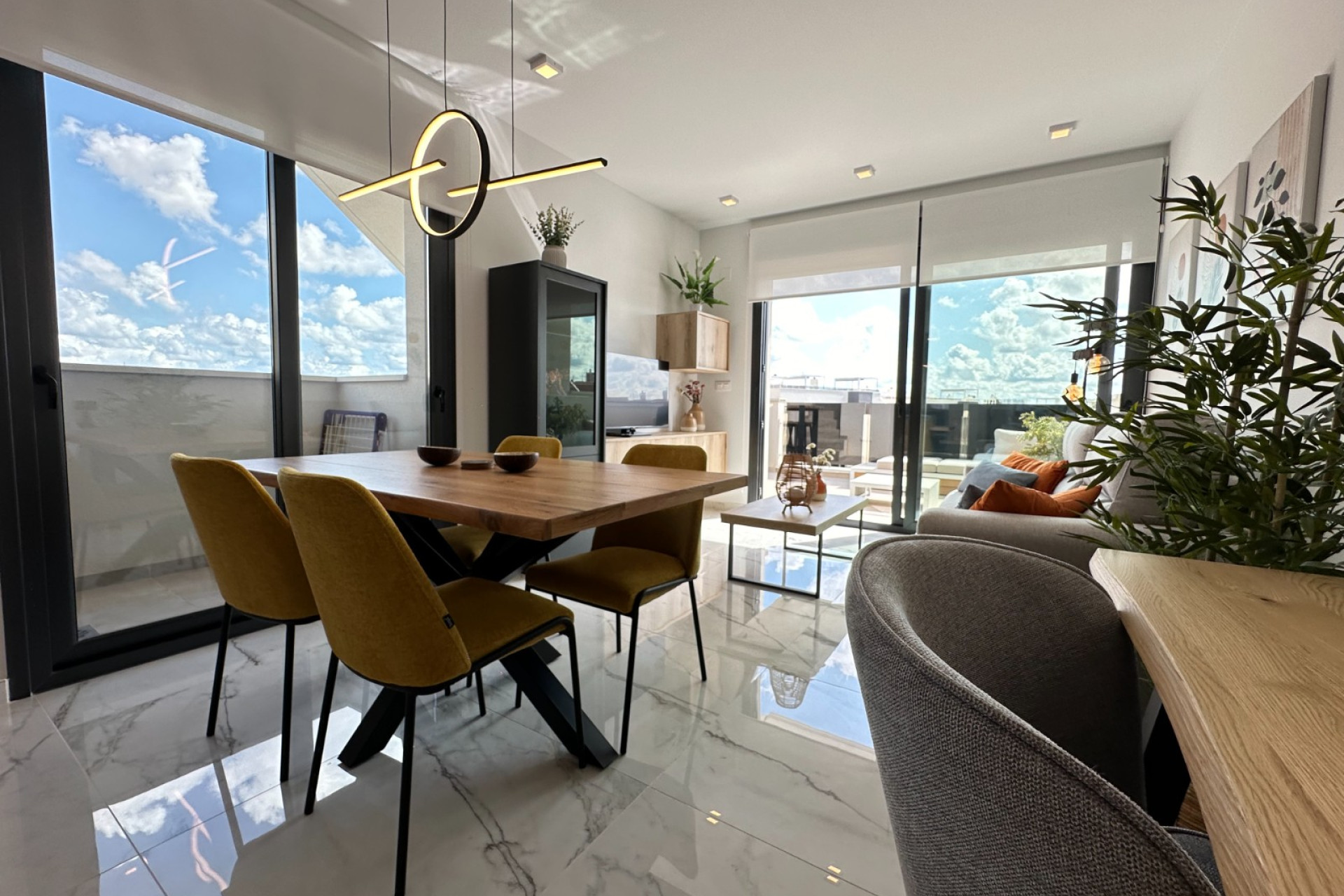 Reventa - 1. Apartamento / piso - Playa Flamenca - Costa Blanca Sur