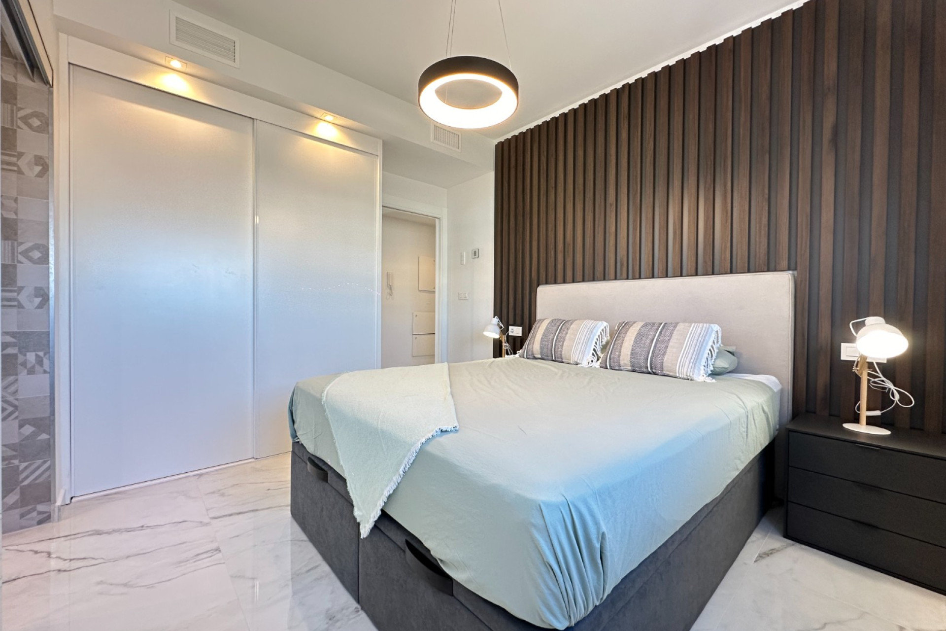 Reventa - 1. Apartamento / piso - Playa Flamenca - Costa Blanca Sur