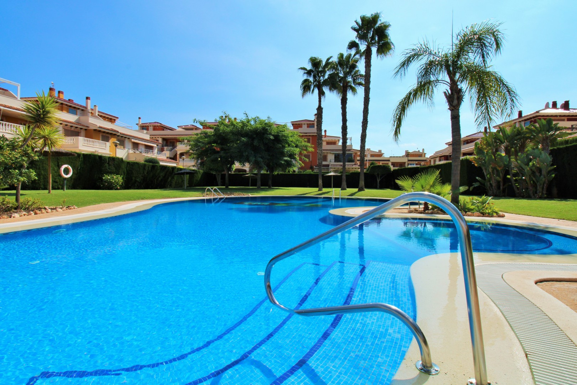 Reventa - 1. Apartamento / piso - Playa Flamenca - Costa Blanca Sur