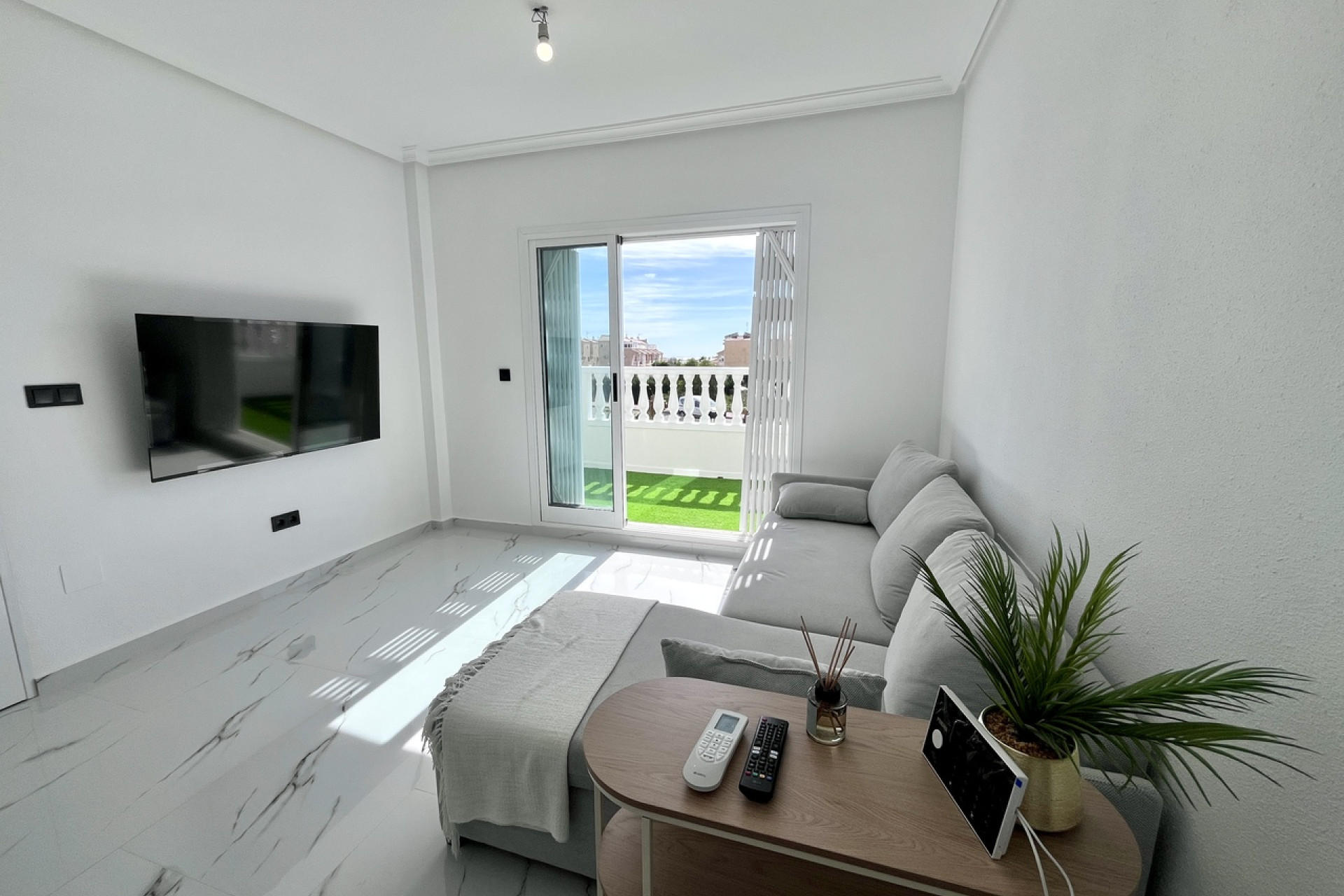 Reventa - 1. Apartamento / piso - Playa Flamenca - Costa Blanca Sur