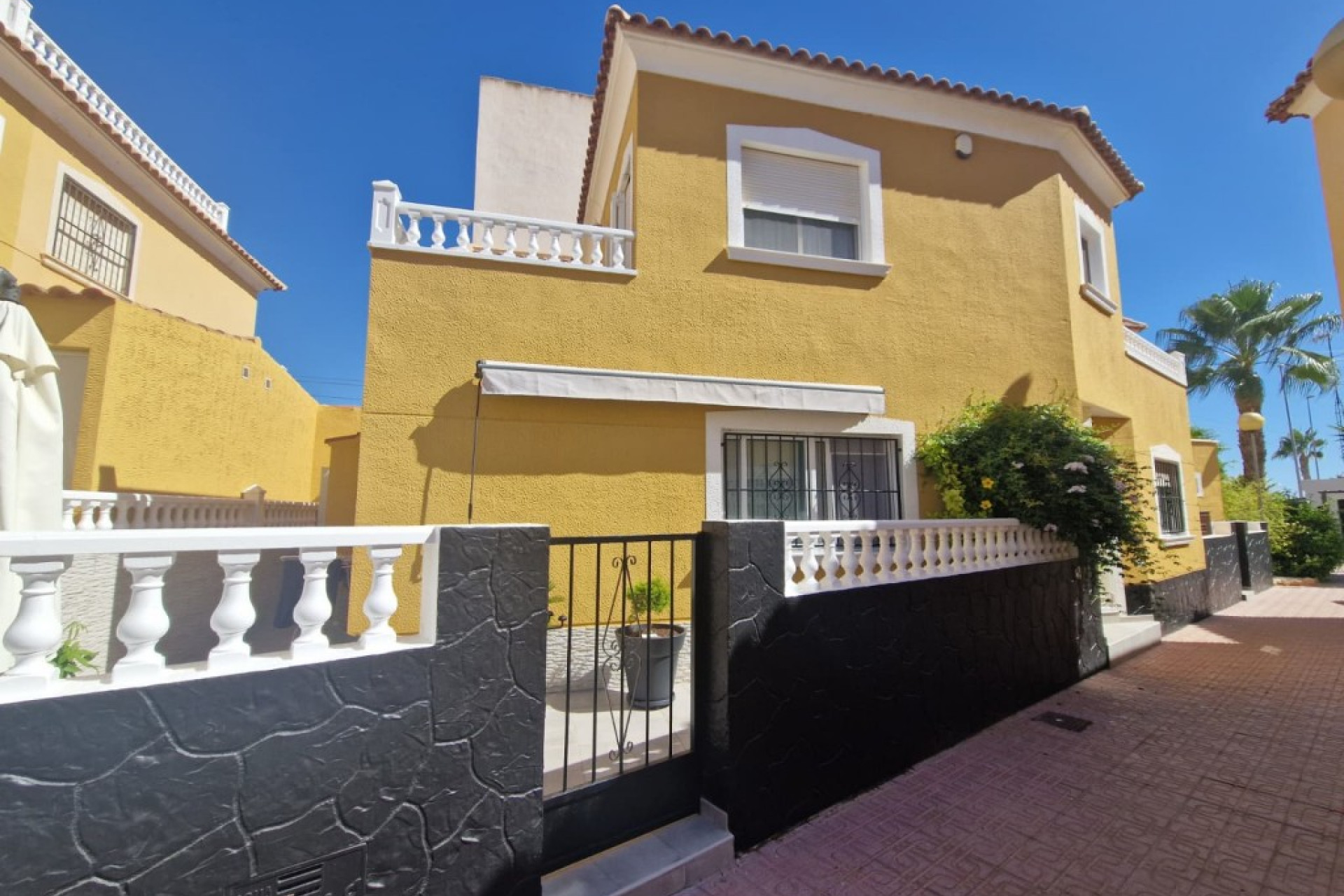 Reventa - 1. Apartamento / piso - Playa Flamenca - Costa Blanca Sur