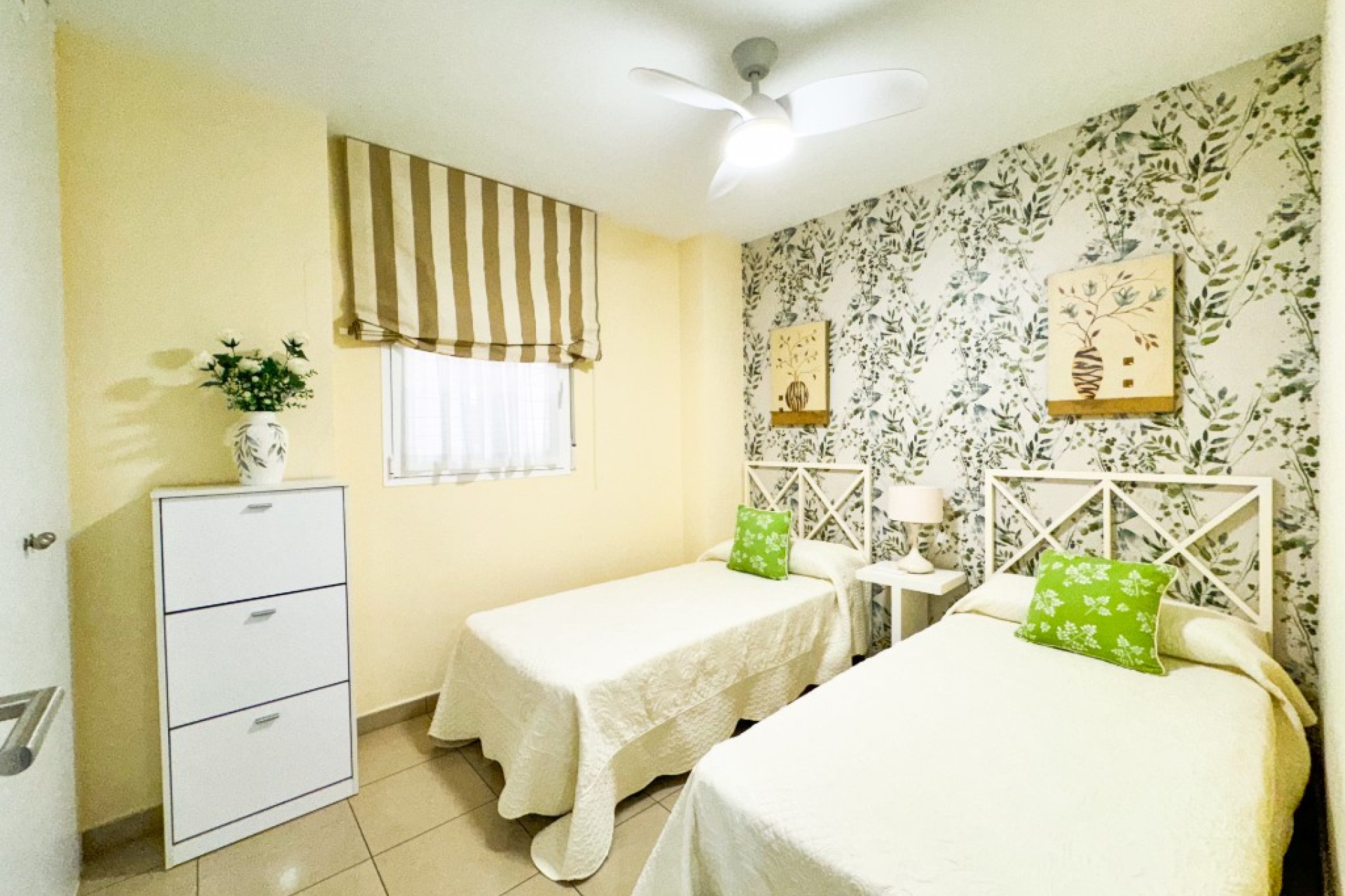 Reventa - 1. Apartamento / piso - Playa Flamenca - Costa Blanca Sur