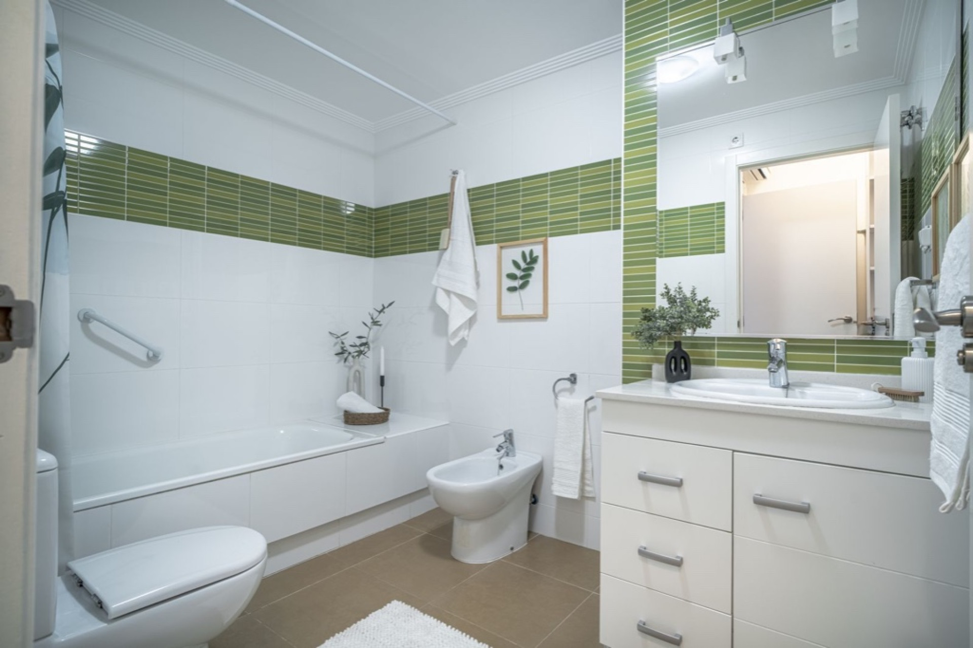 Reventa - 1. Apartamento / piso - Playa Flamenca - Costa Blanca Sur